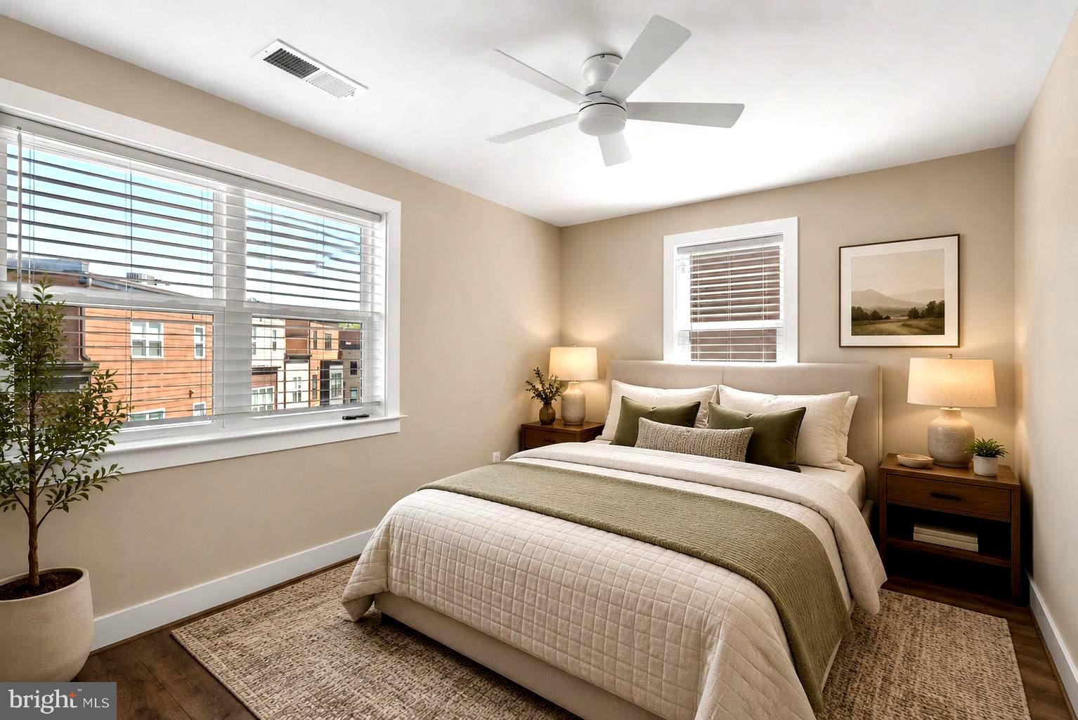 TOWER OAKS - Residential