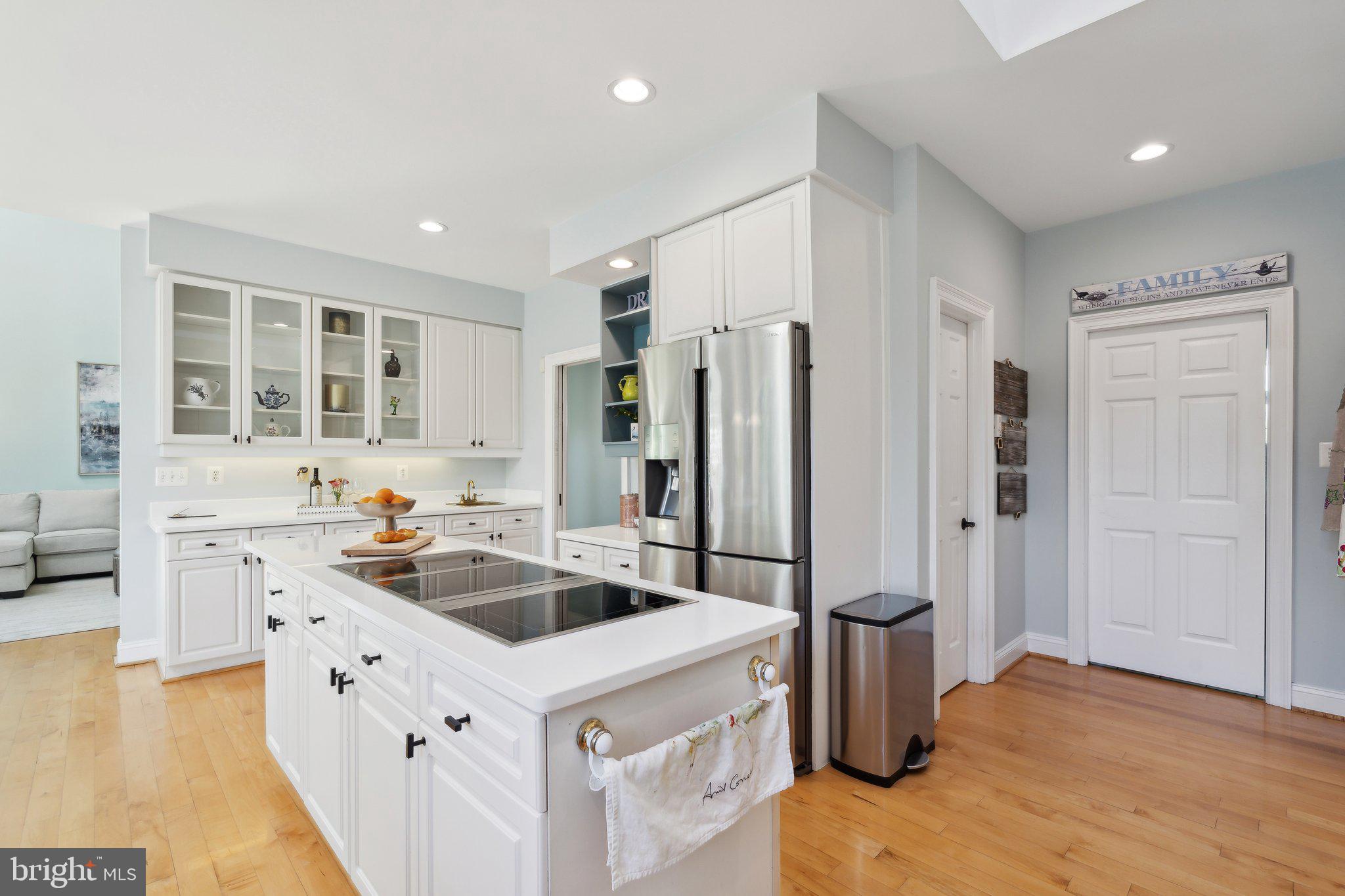 HARWOOD - Residential