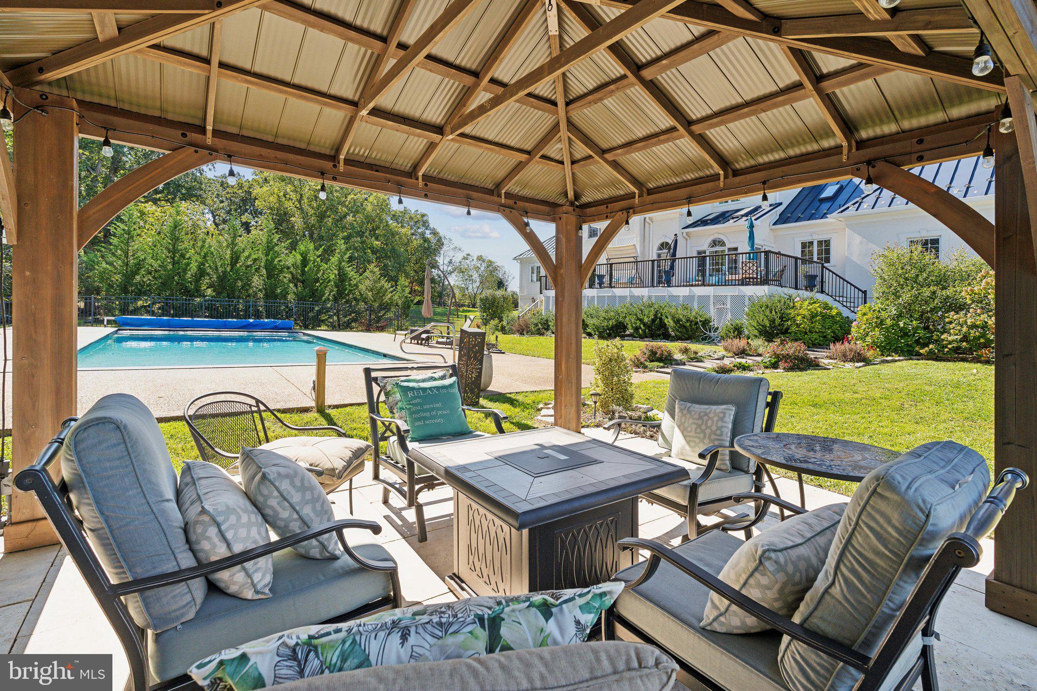 HARWOOD - Residential