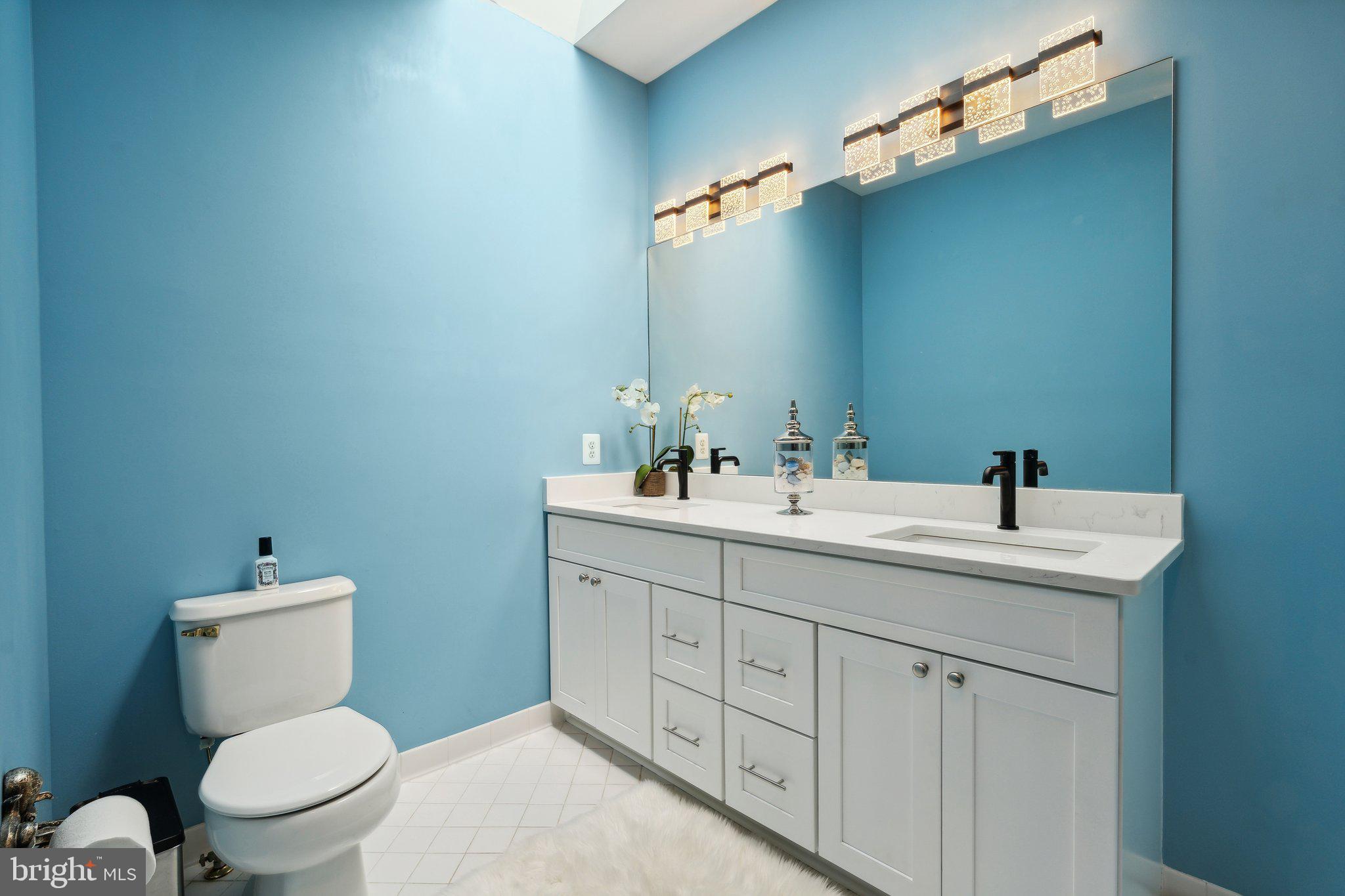 HARWOOD - Residential