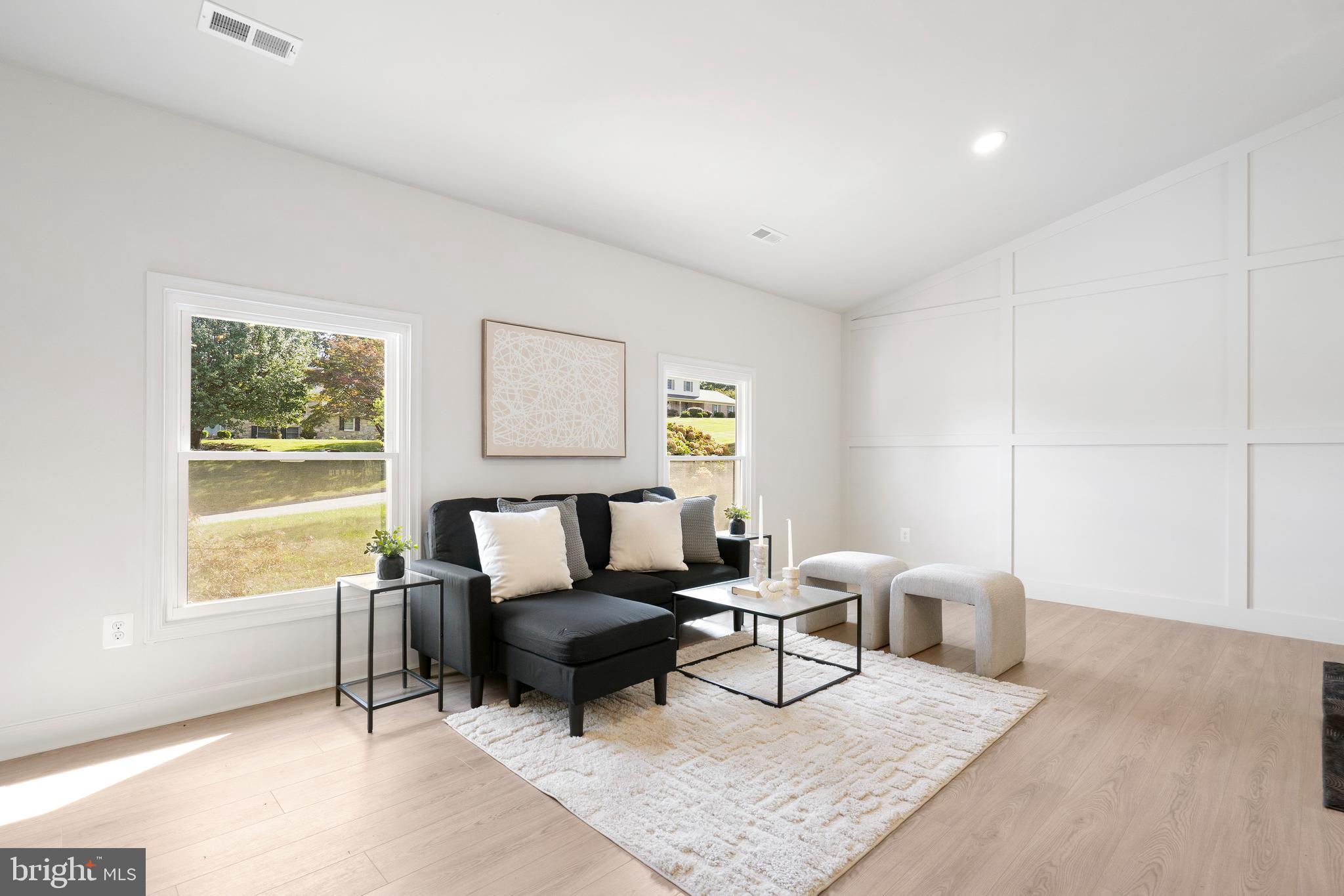 ROLLING GREEN - Residential