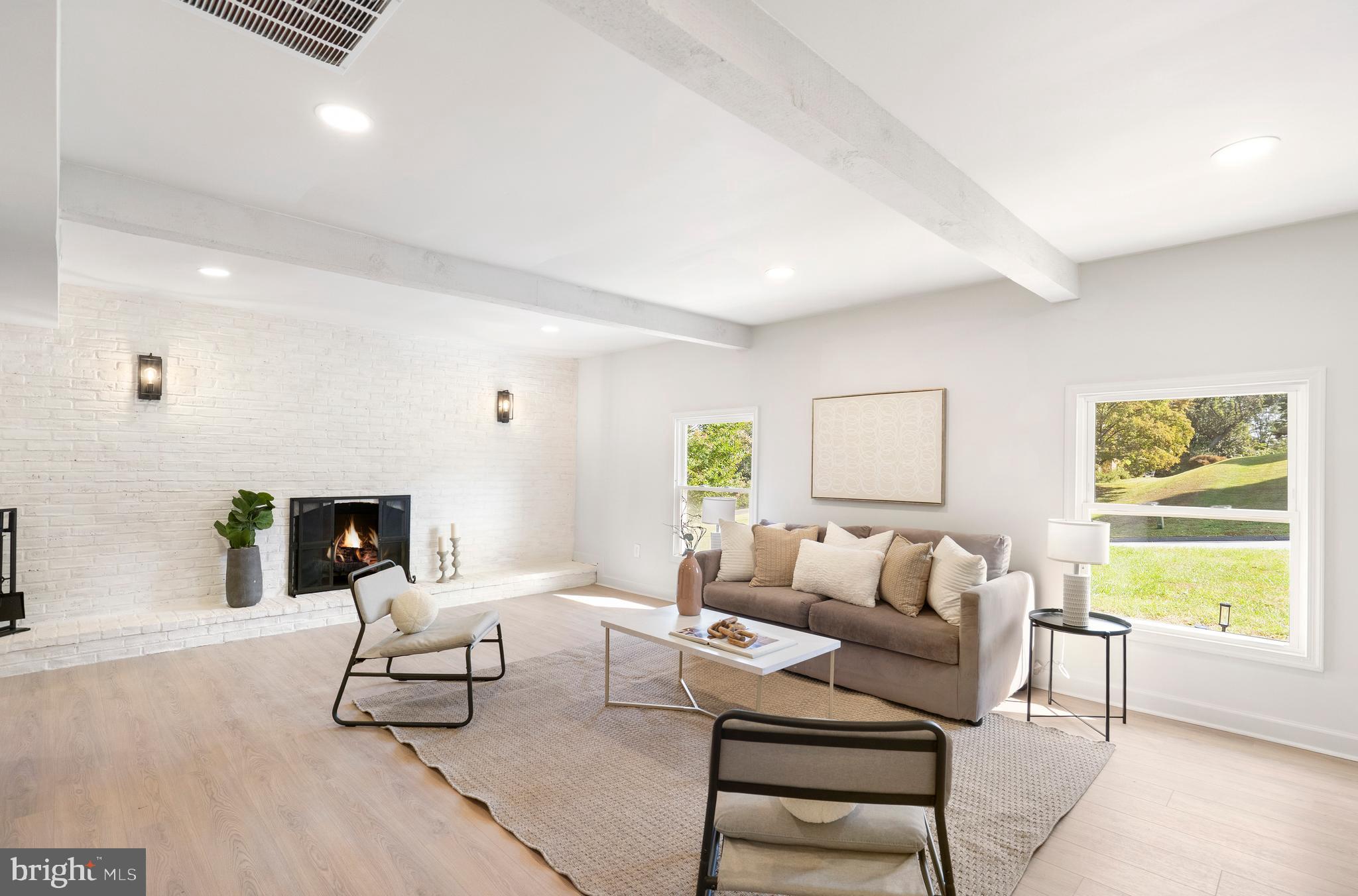 ROLLING GREEN - Residential