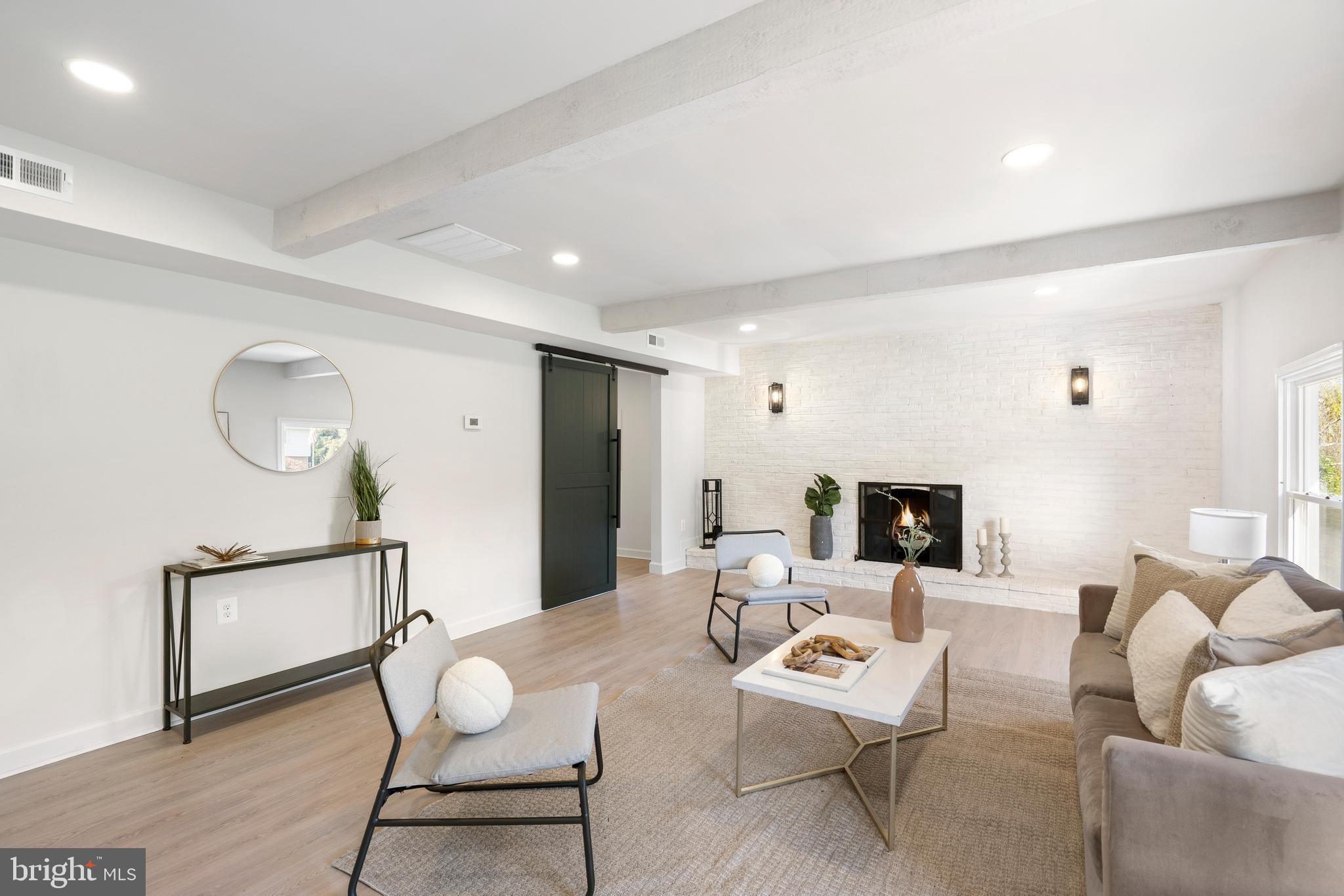 ROLLING GREEN - Residential