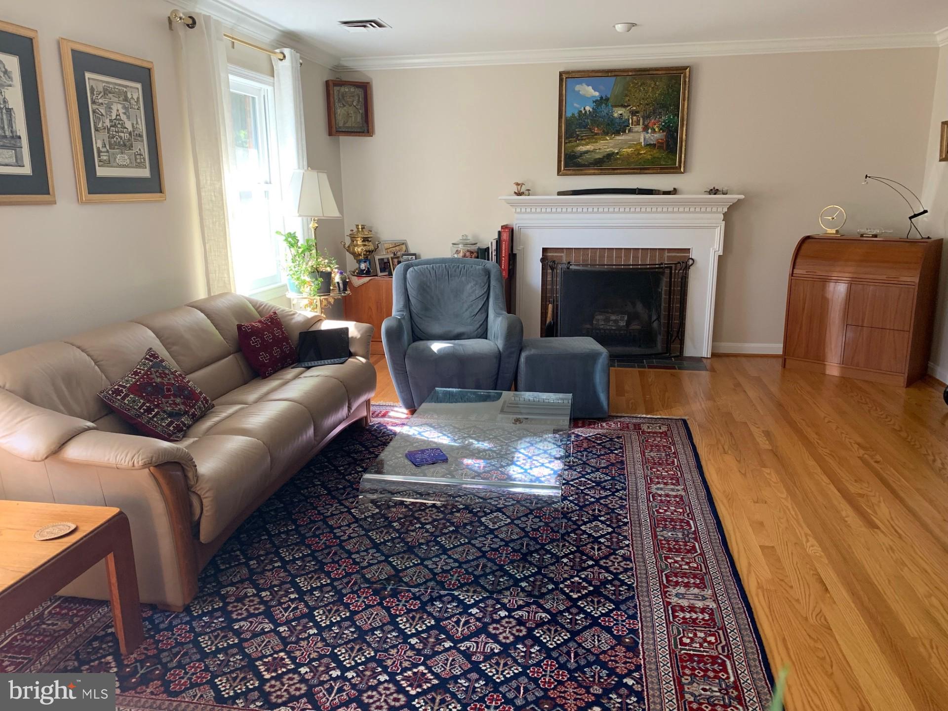 12308 CLEMENT LANE