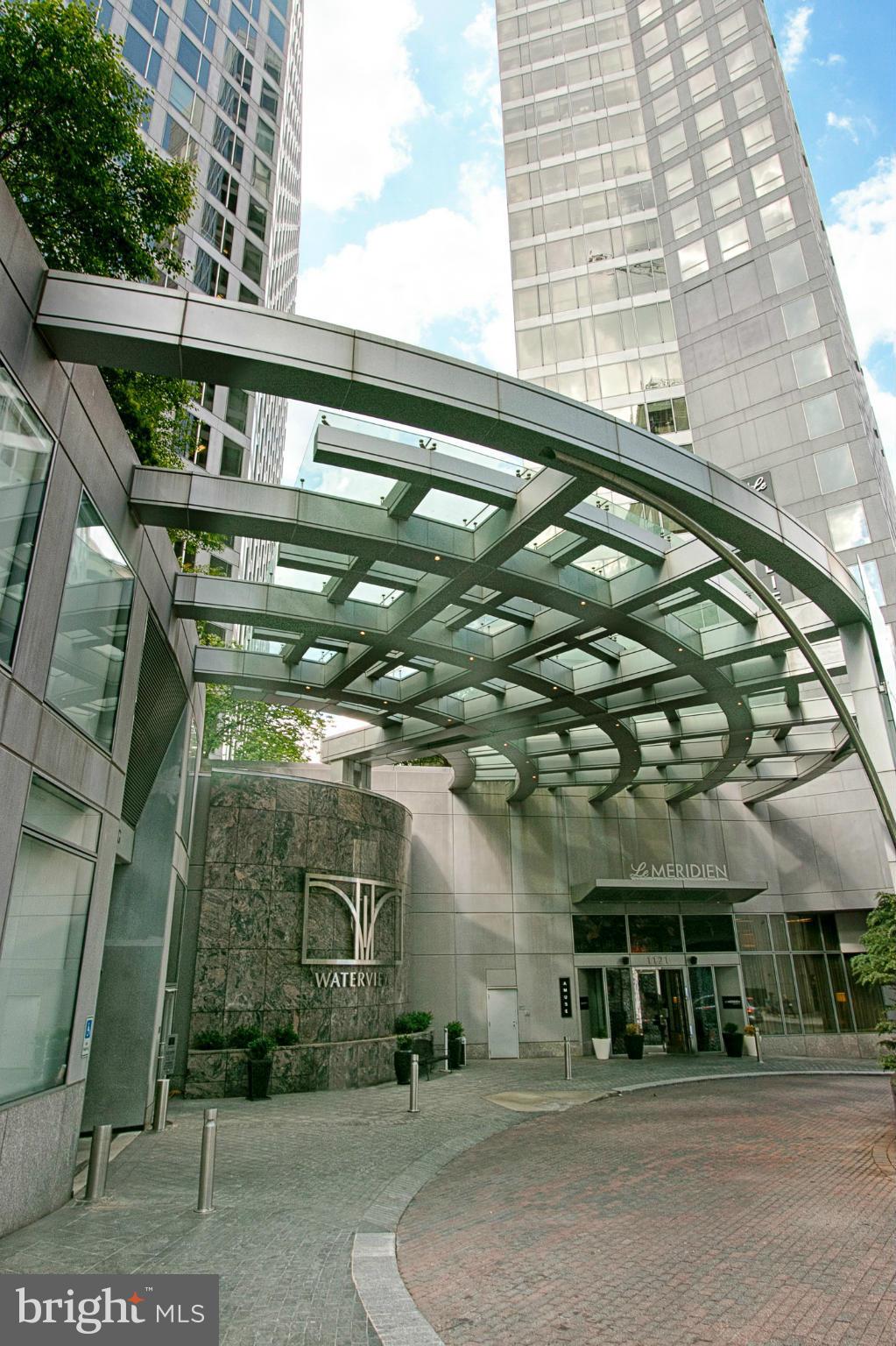 THE WATERVIEW - Residential