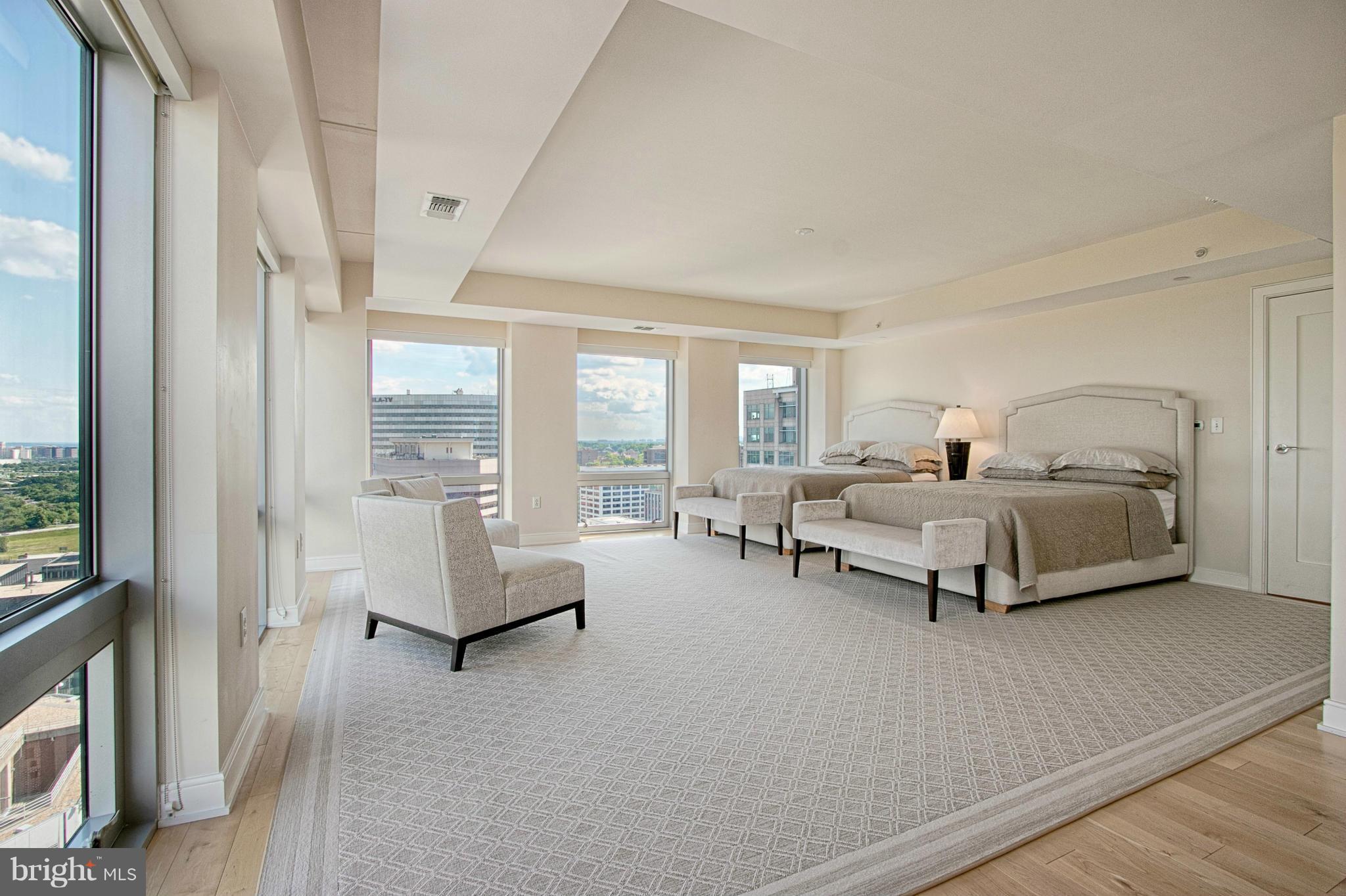 THE WATERVIEW - Residential