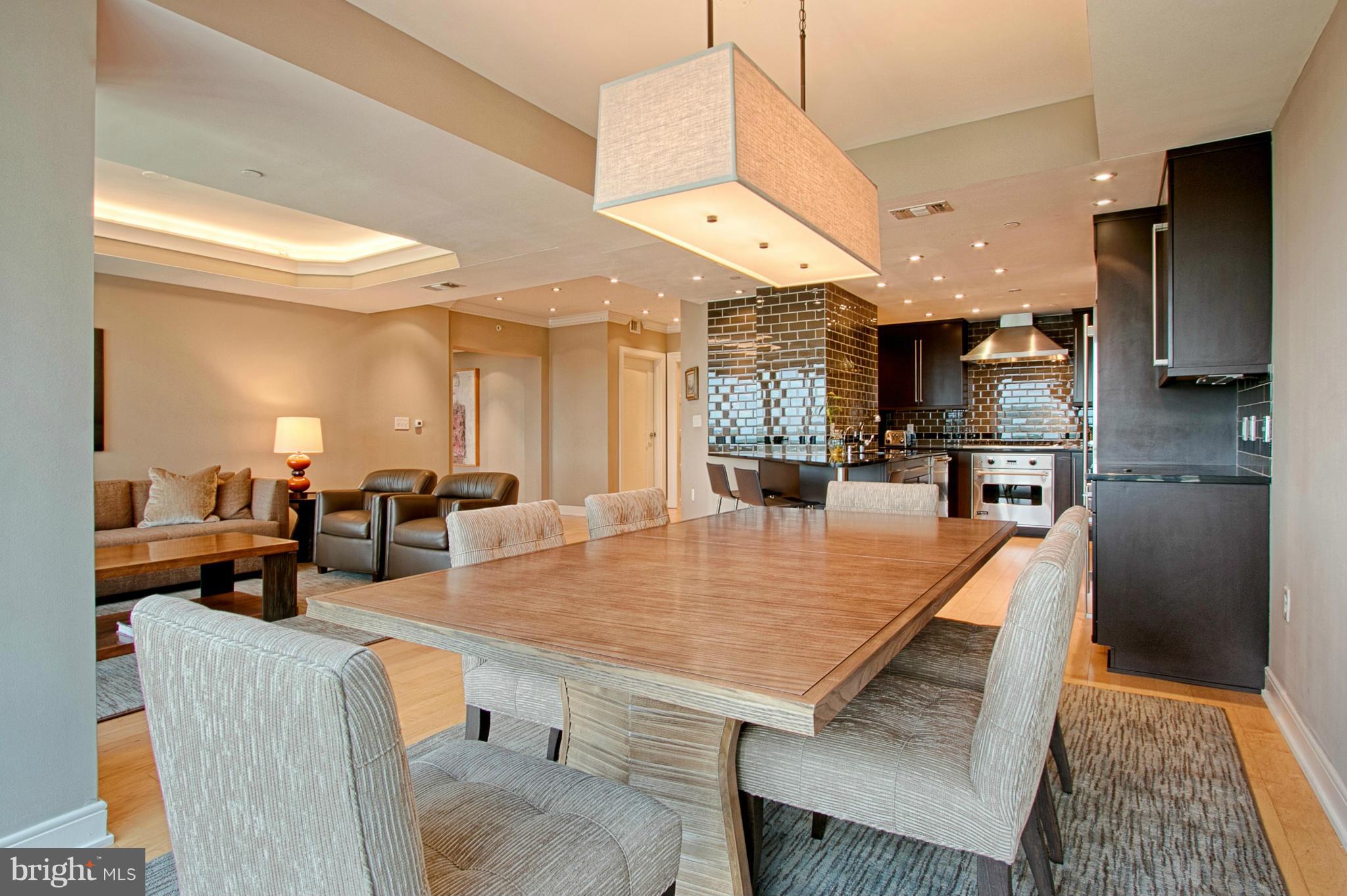 THE WATERVIEW - Residential