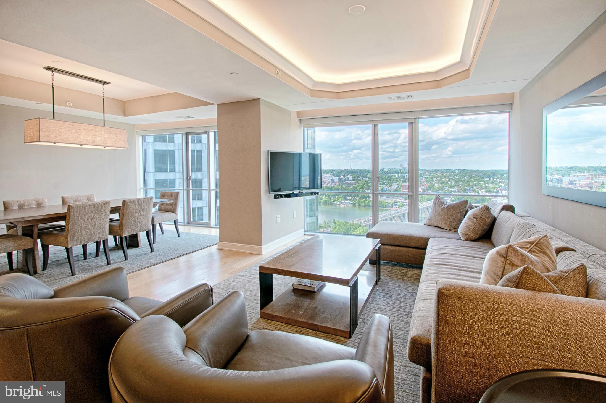 THE WATERVIEW - Residential