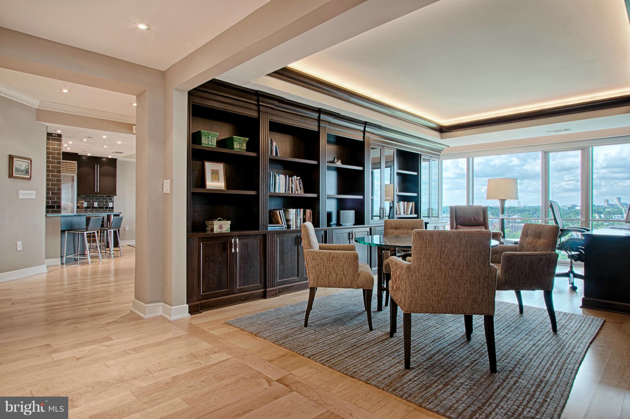 THE WATERVIEW - Residential