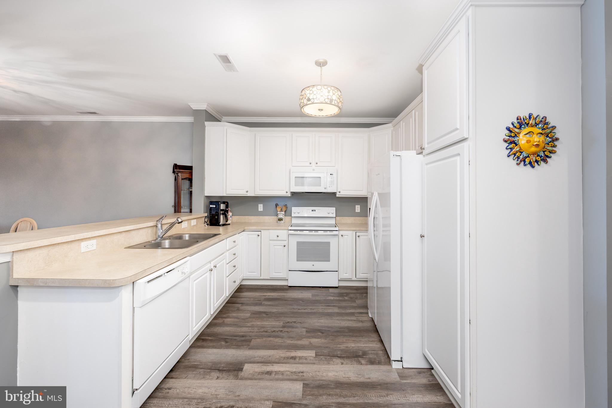 MAGNOLIAS - Residential