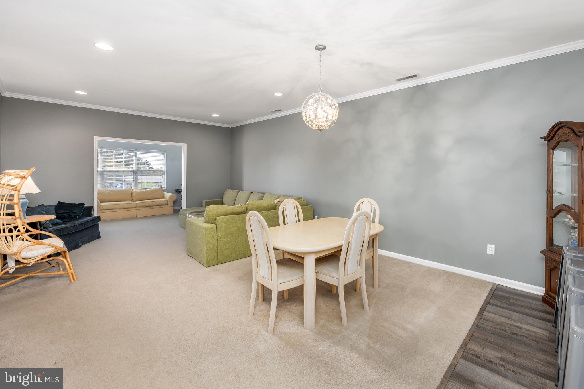 MAGNOLIAS - Residential