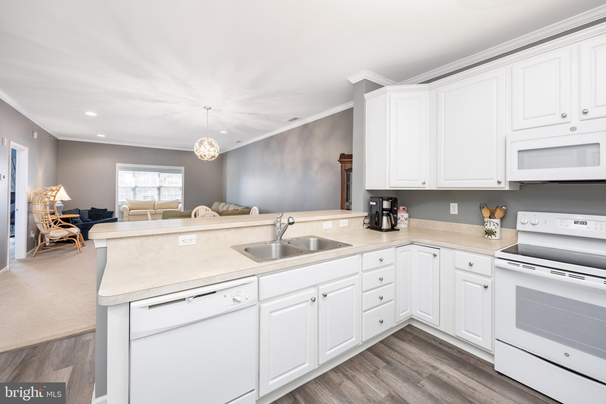 MAGNOLIAS - Residential