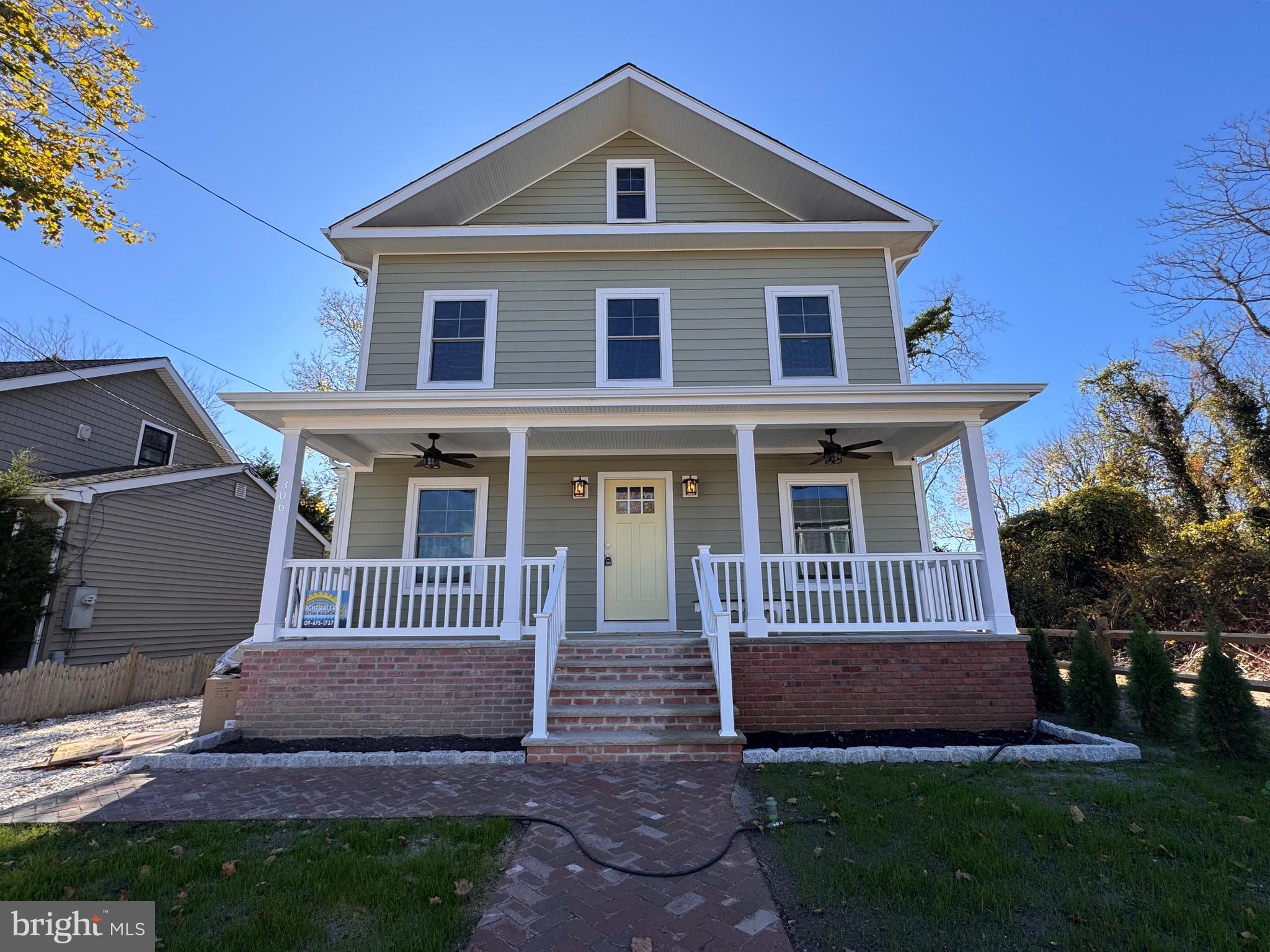 306 SIXTH AVENUE