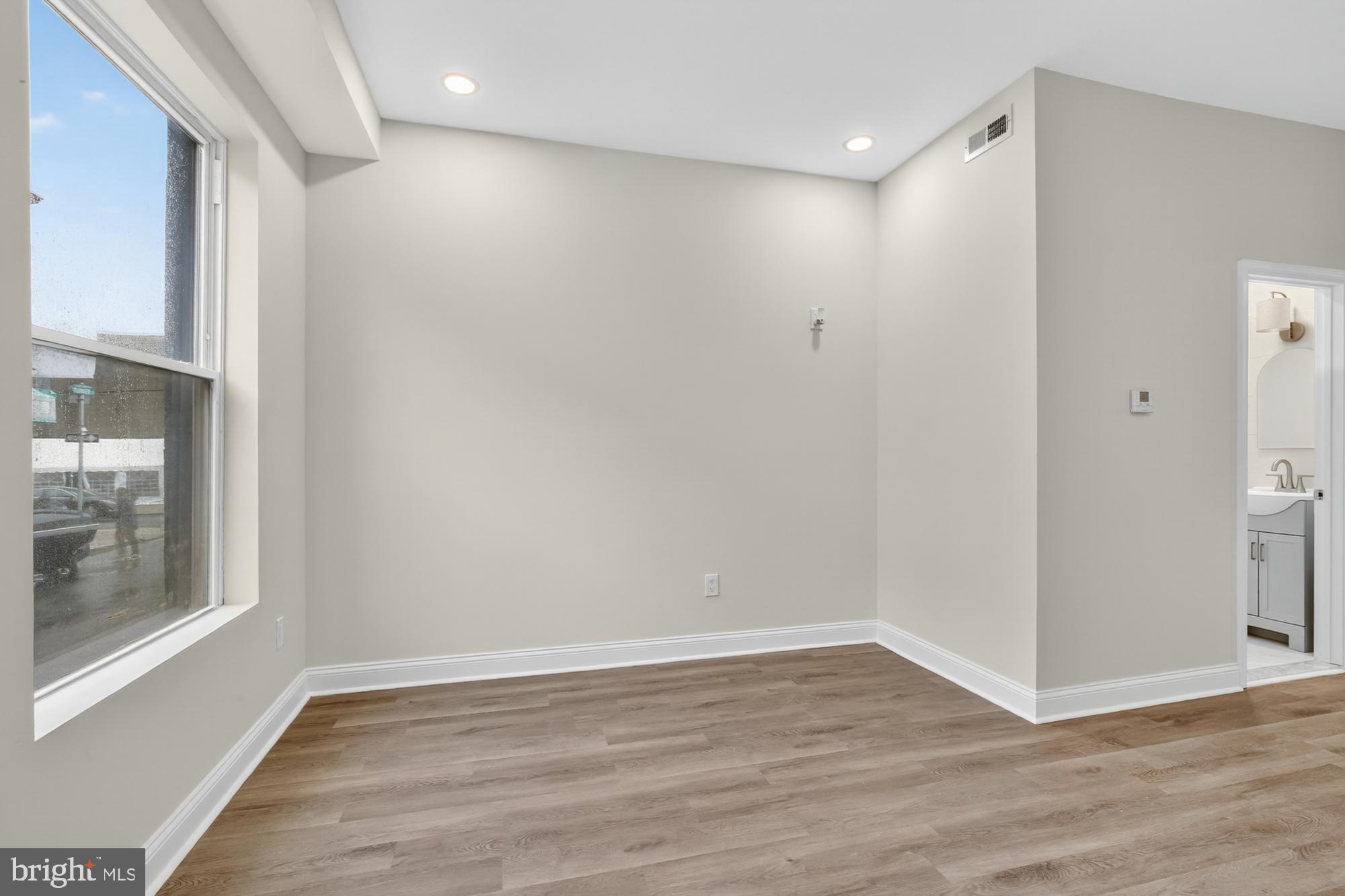 SHARSWOOD - Residential Lease