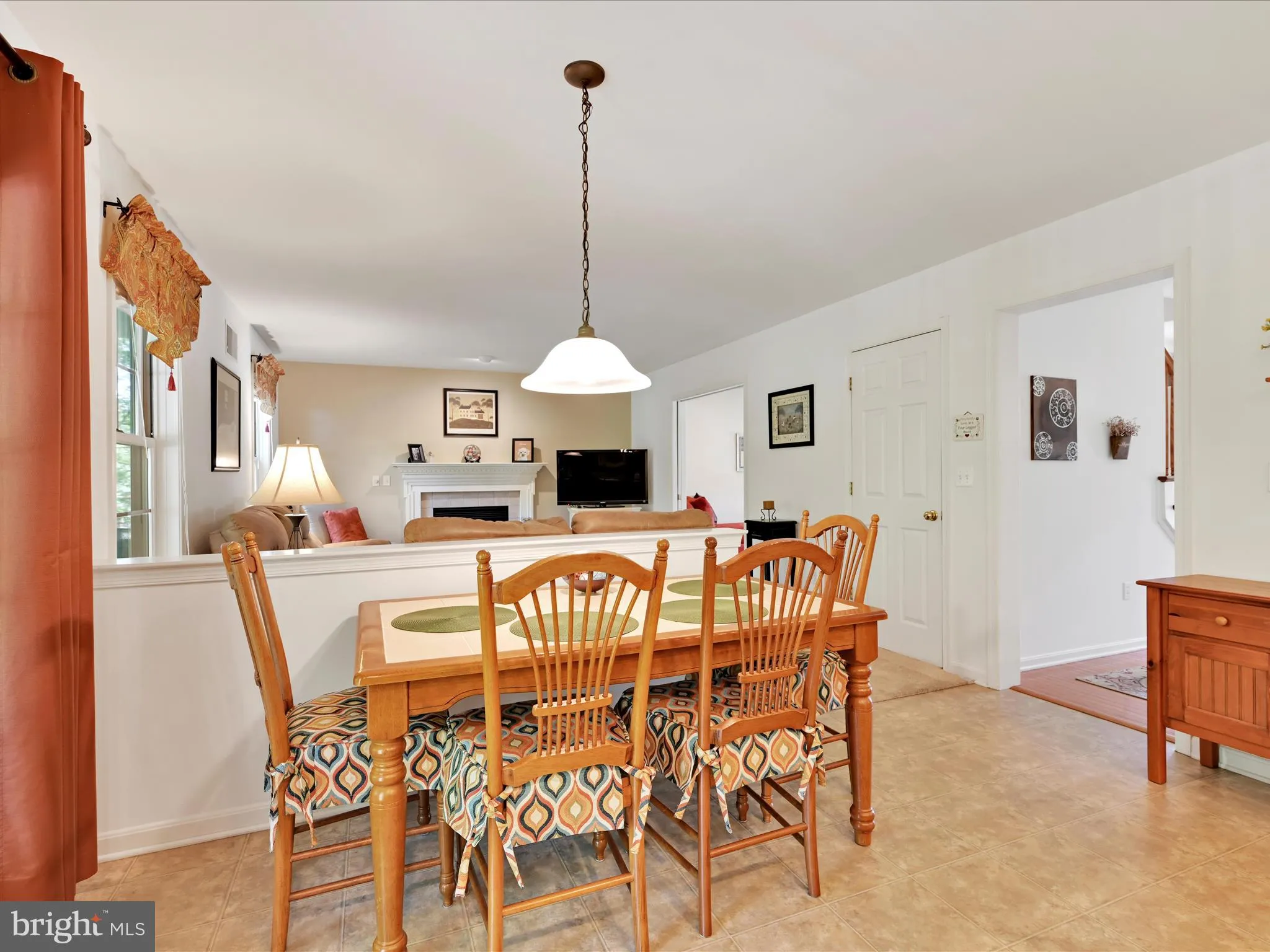 Palmyra, Pennsylvania 17078, United States, 4 Bedrooms Bedrooms, ,2 BathroomsBathrooms,Residential,Pending,142989