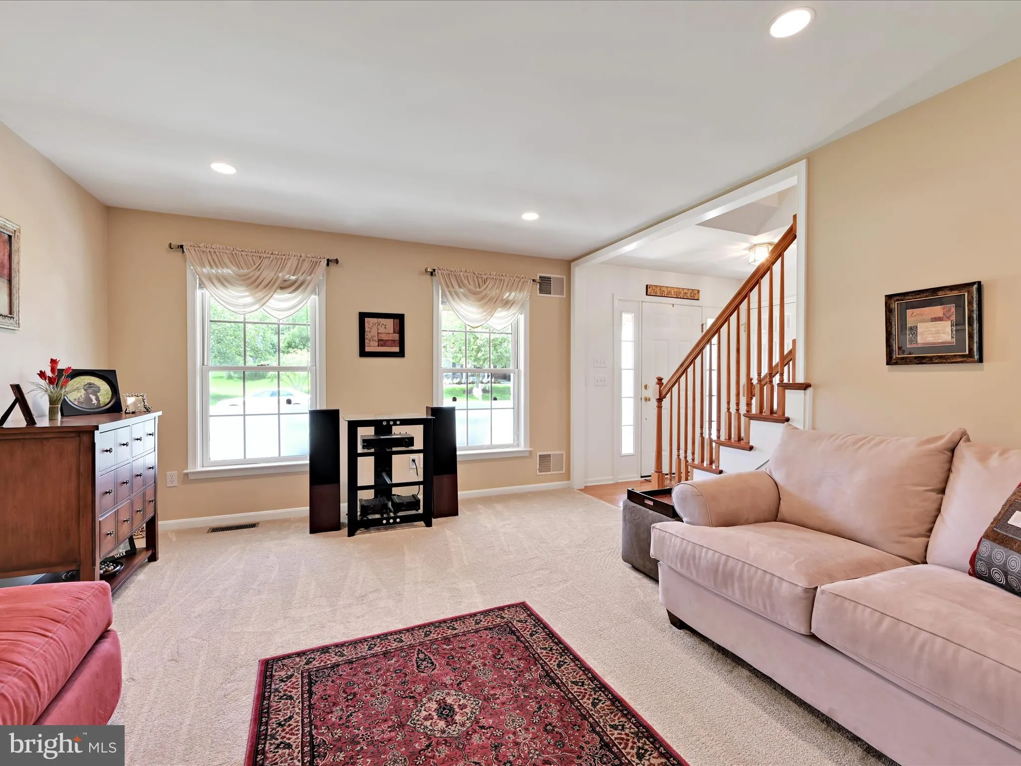 Palmyra, Pennsylvania 17078, United States, 4 Bedrooms Bedrooms, ,2 BathroomsBathrooms,Residential,Pending,142989