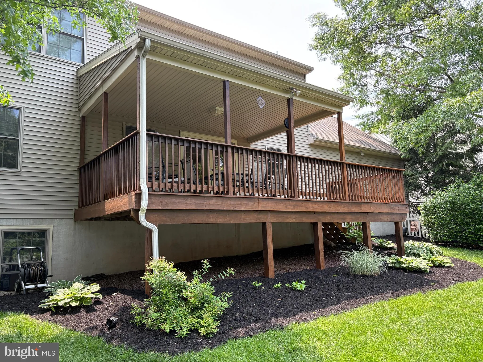 Palmyra, Pennsylvania 17078, United States, 4 Bedrooms Bedrooms, ,2 BathroomsBathrooms,Residential,Pending,142989