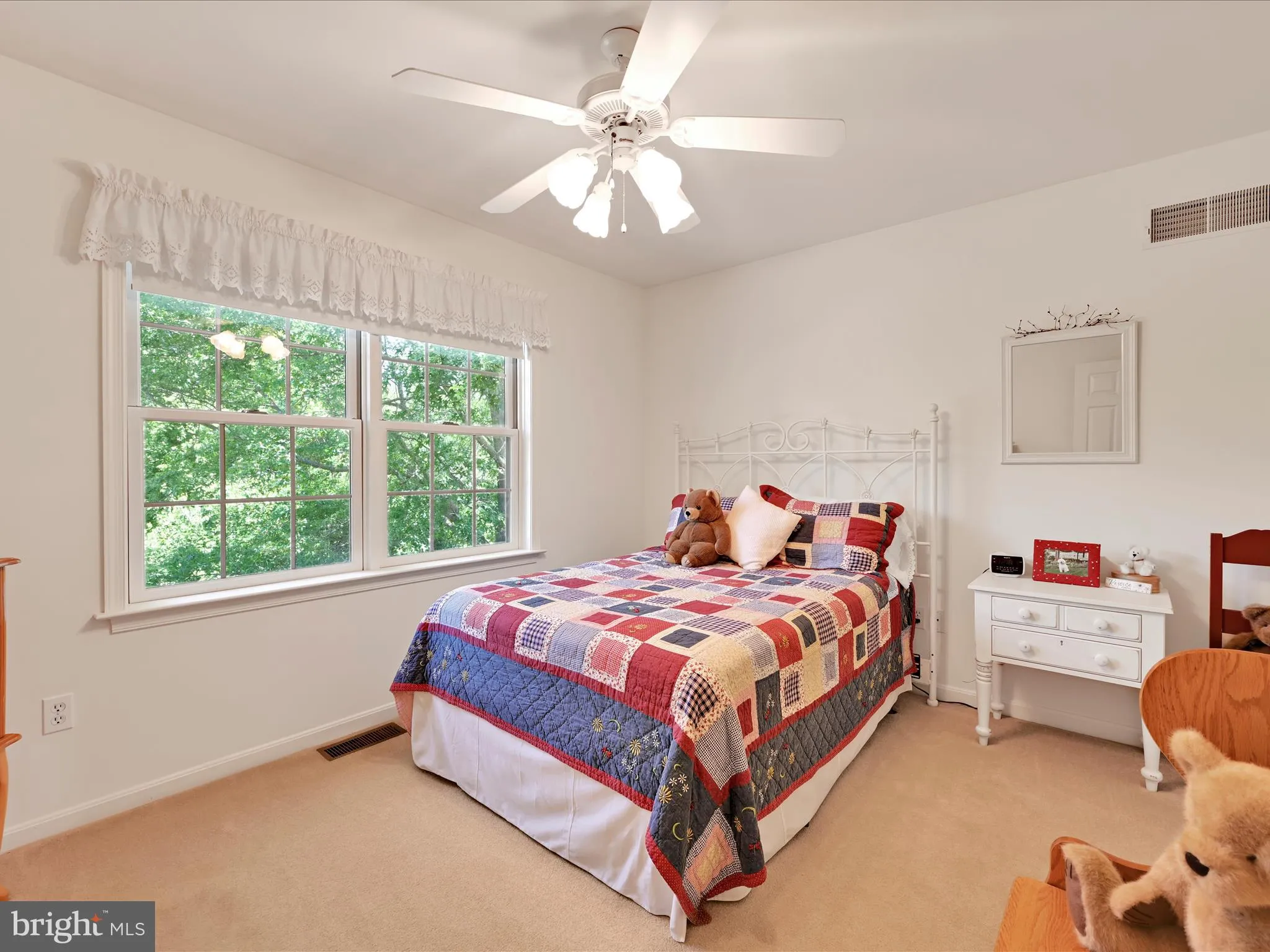 Palmyra, Pennsylvania 17078, United States, 4 Bedrooms Bedrooms, ,2 BathroomsBathrooms,Residential,Pending,142989