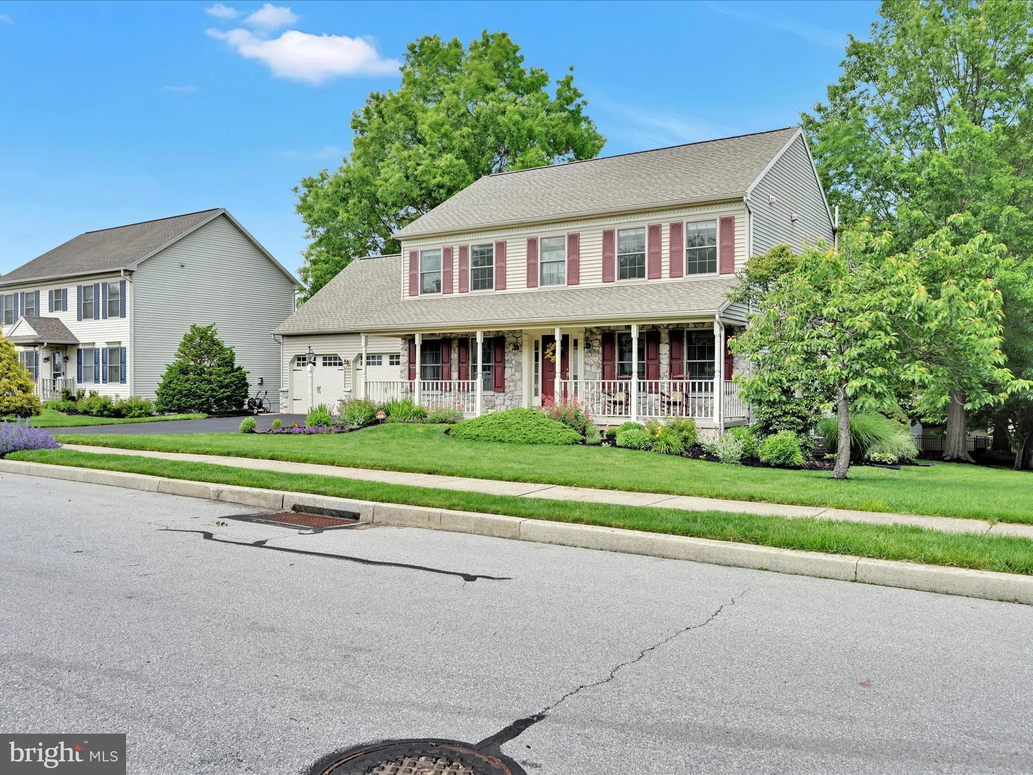 Palmyra, Pennsylvania 17078, United States, 4 Bedrooms Bedrooms, ,2 BathroomsBathrooms,Residential,Pending,142989