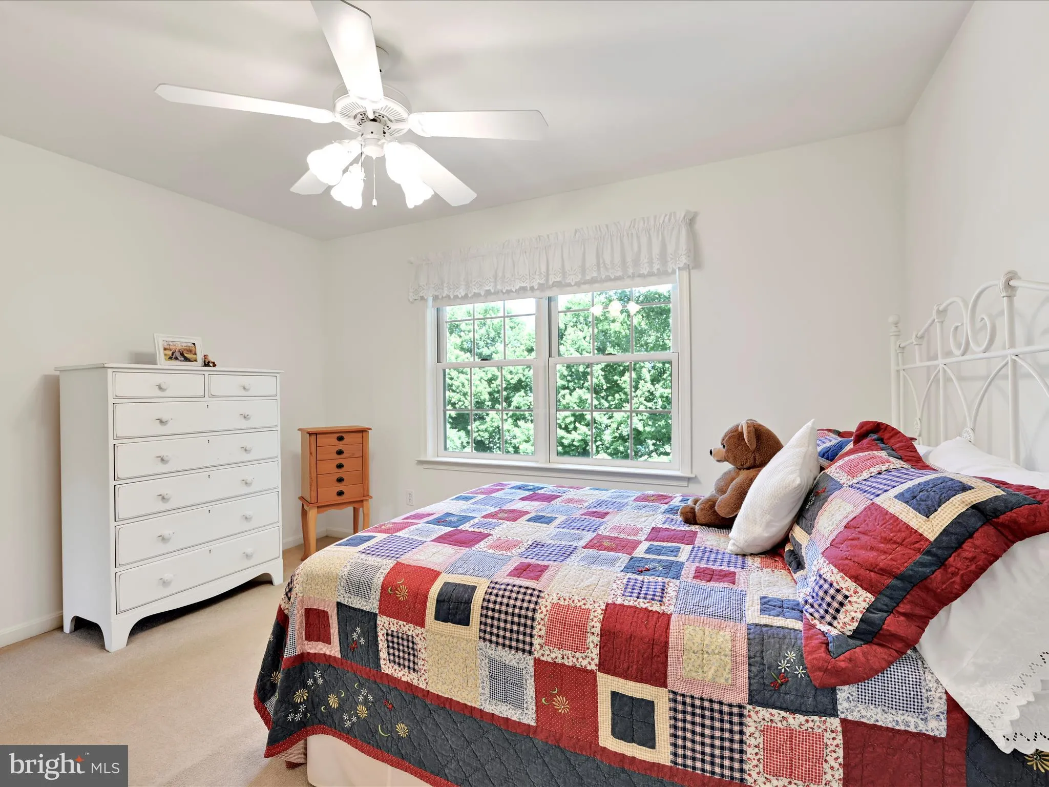 Palmyra, Pennsylvania 17078, United States, 4 Bedrooms Bedrooms, ,2 BathroomsBathrooms,Residential,Pending,142989