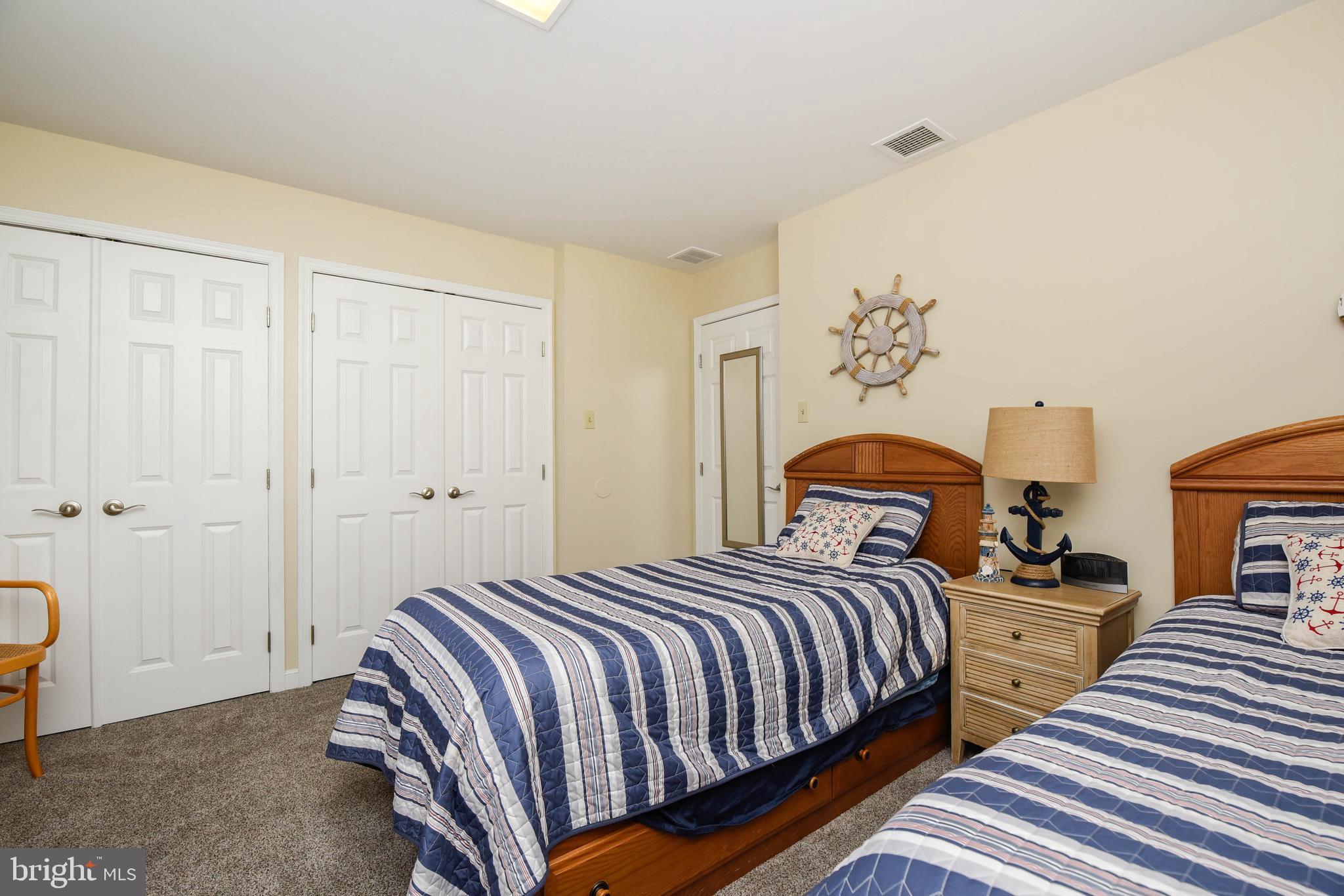 HAZLETON - Residential