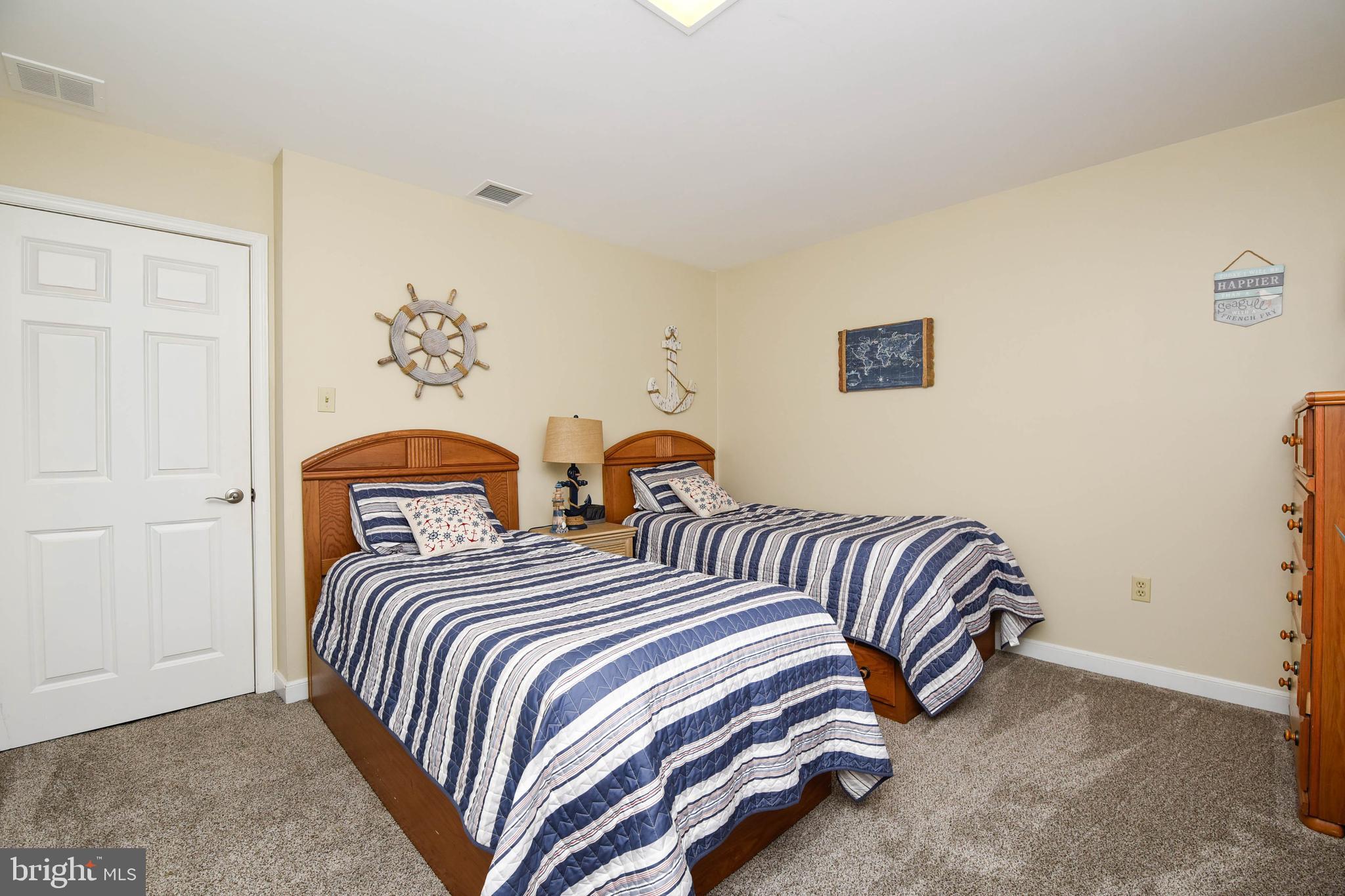 HAZLETON - Residential