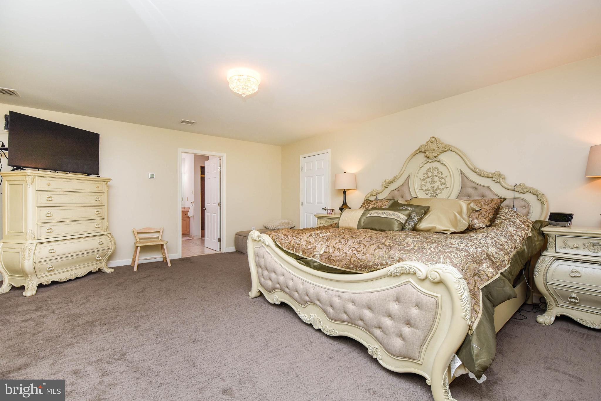 HAZLETON - Residential