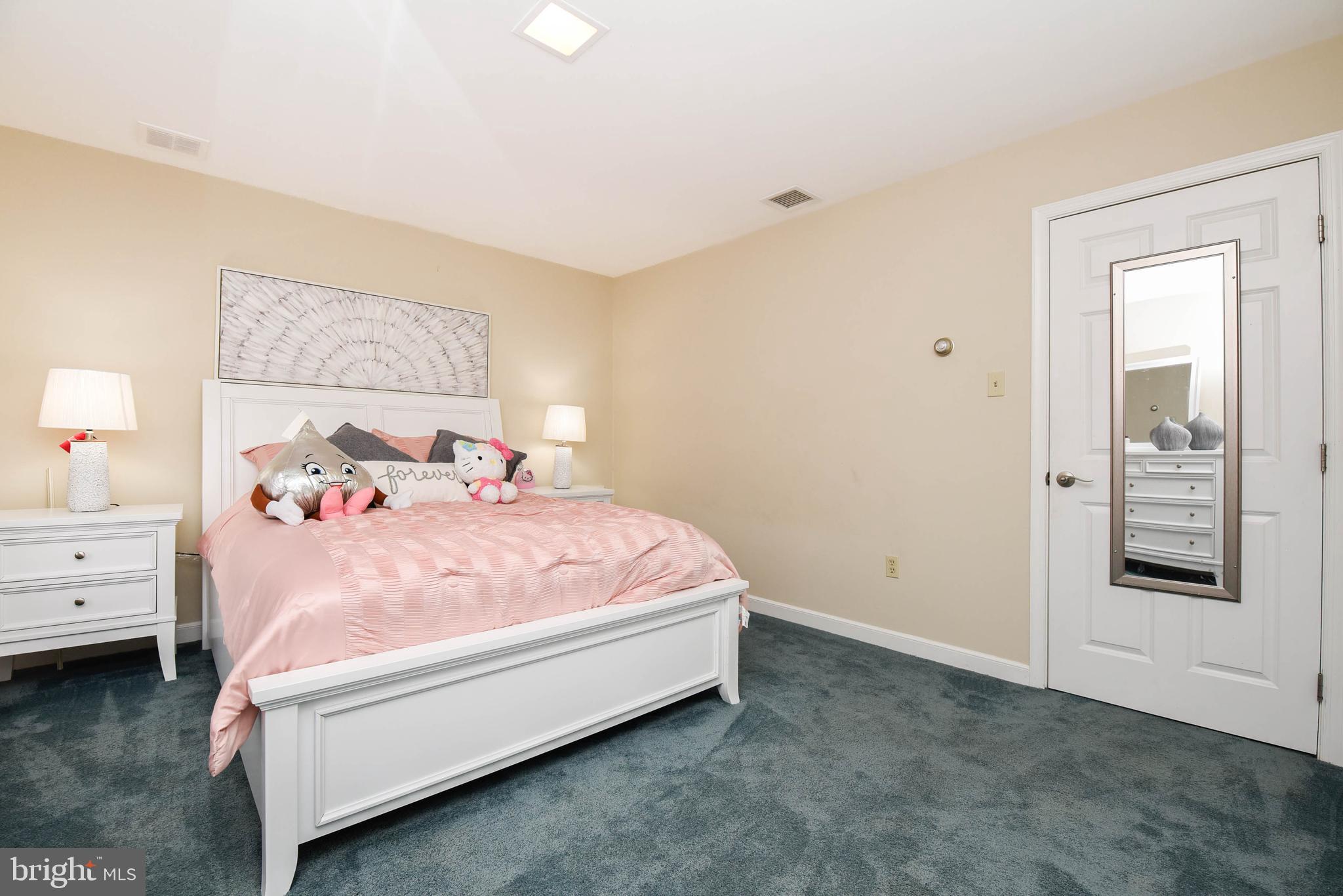 HAZLETON - Residential