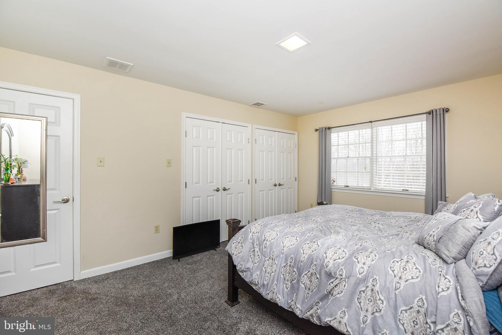 HAZLETON - Residential