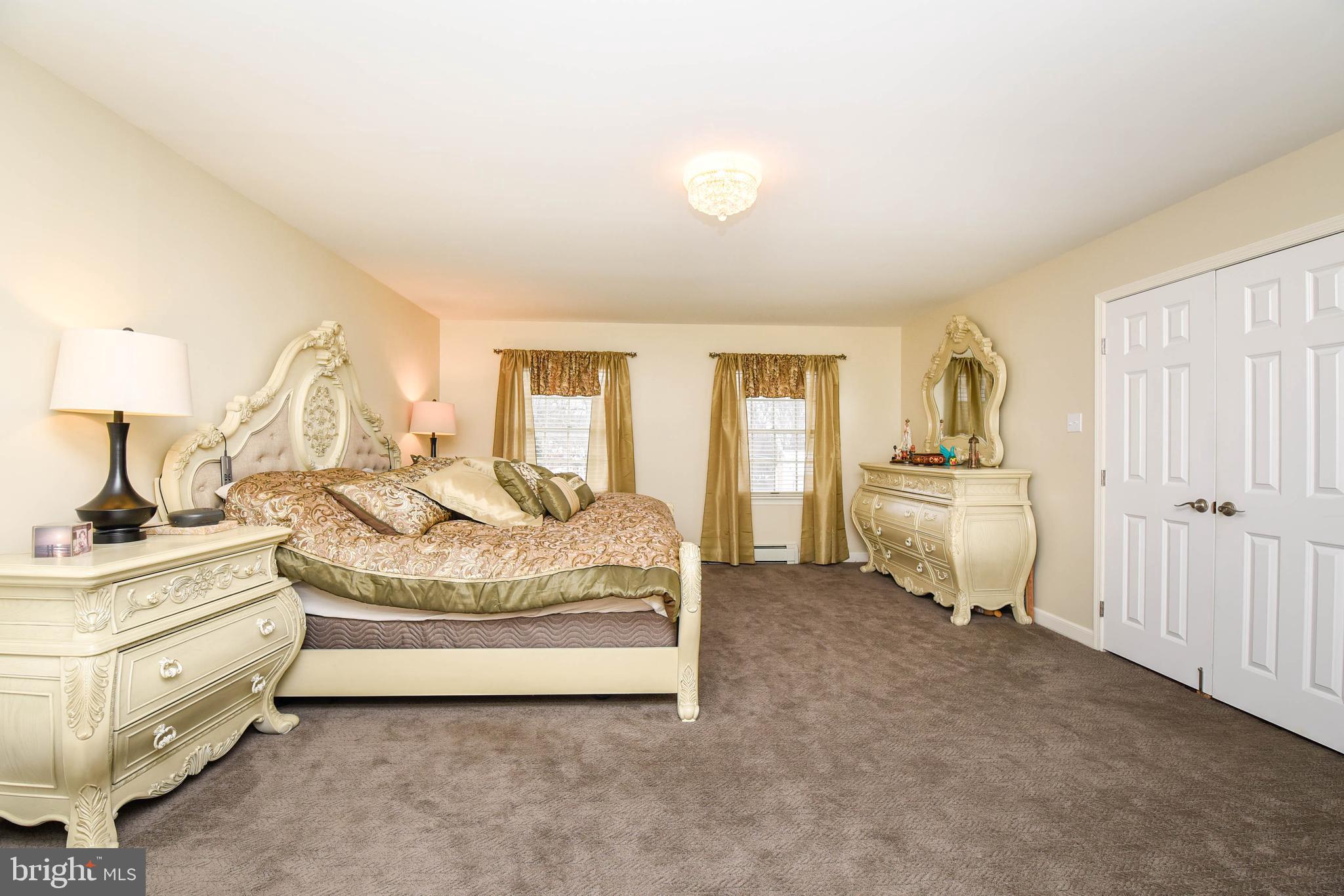 HAZLETON - Residential