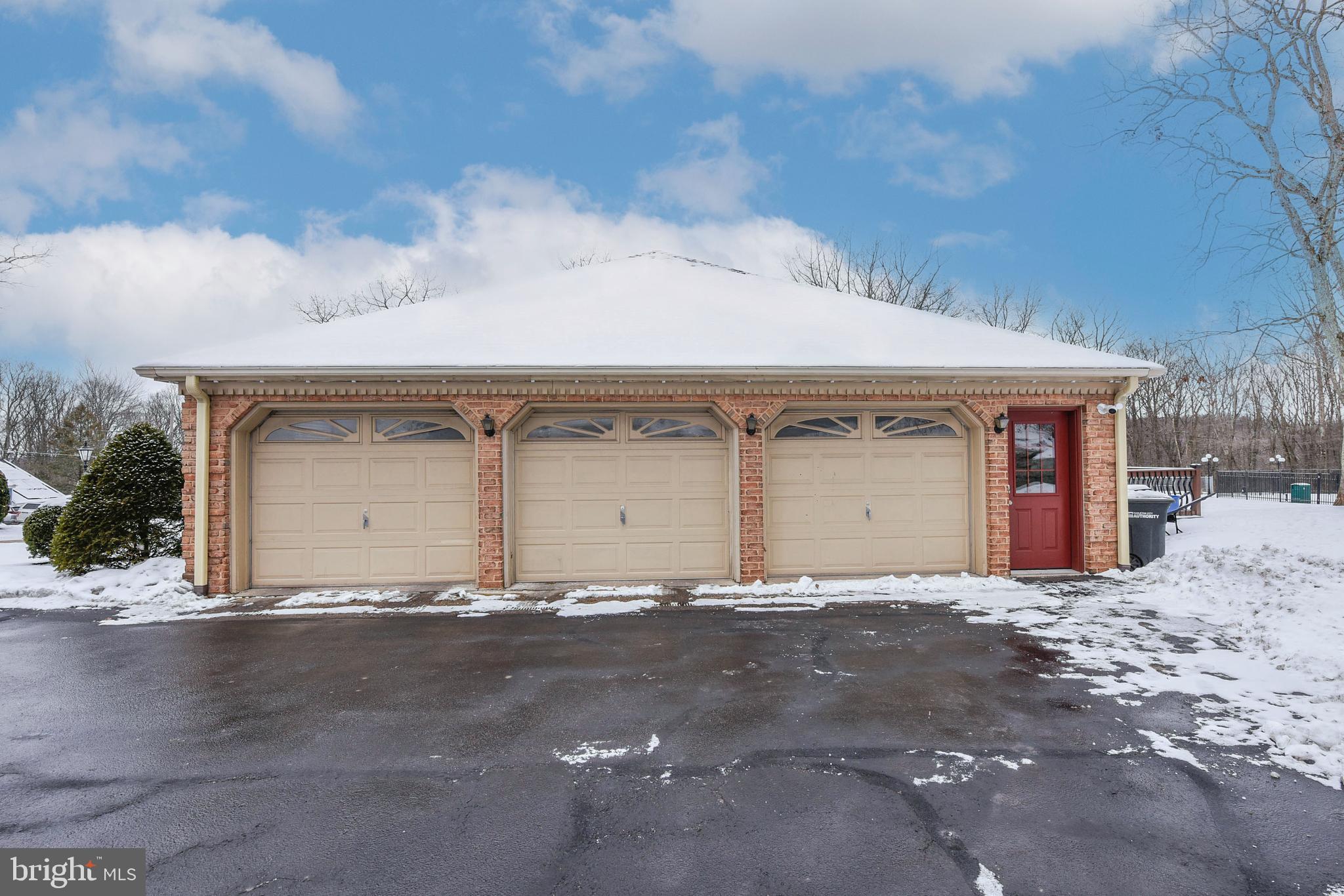 HAZLETON - Residential