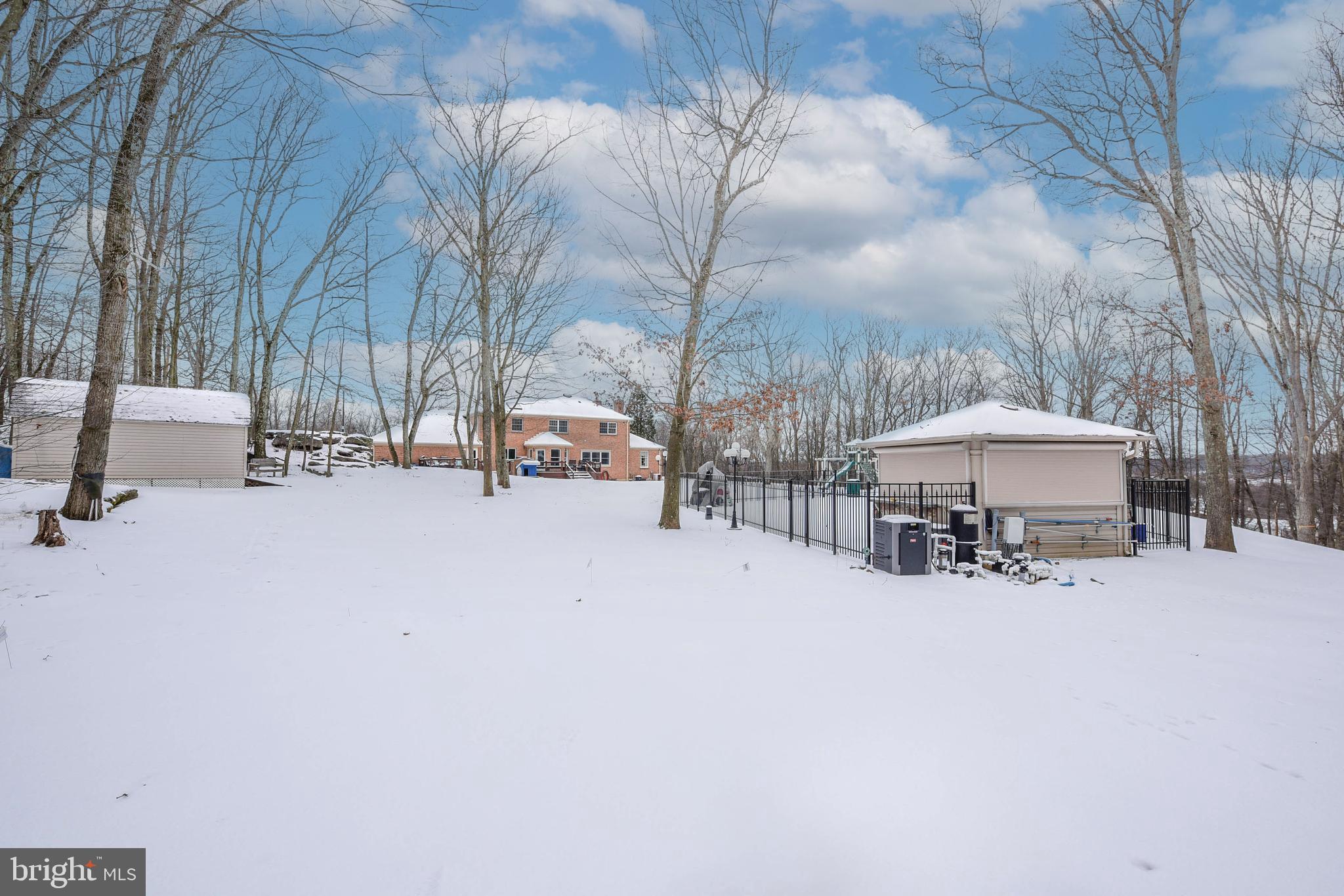 HAZLETON - Residential