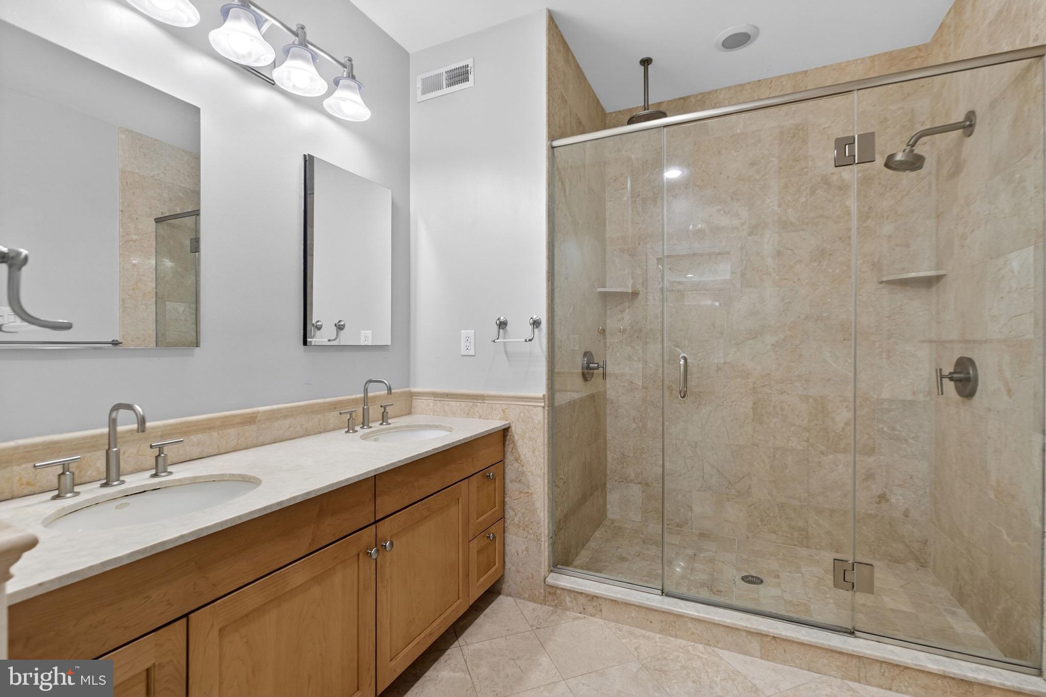 GRADUATE HOSPITAL - Residential