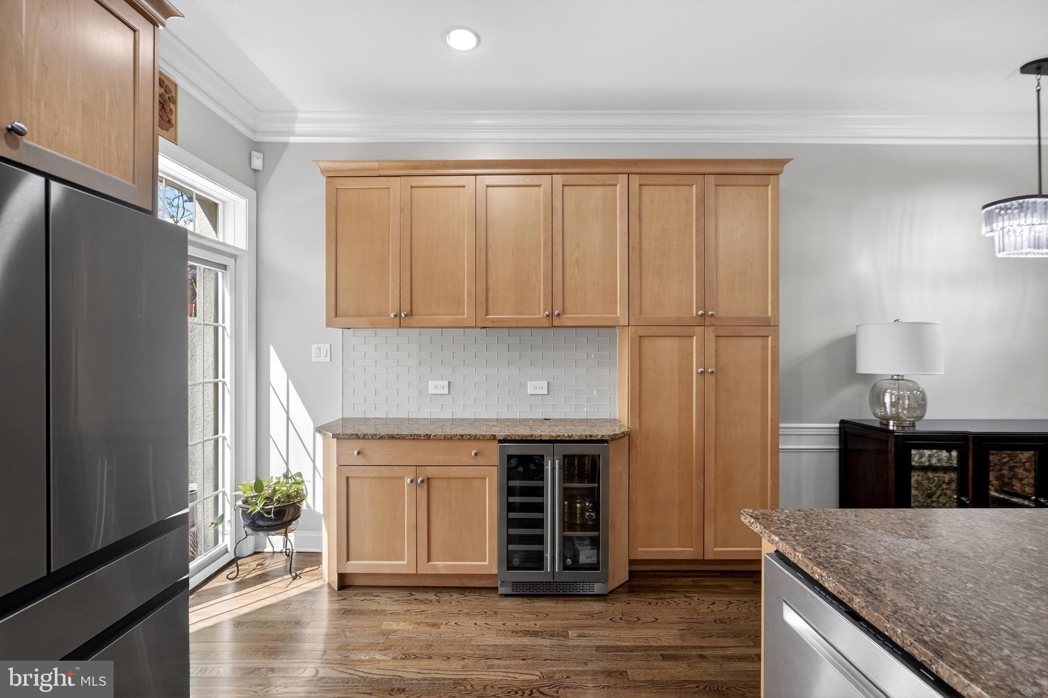 GRADUATE HOSPITAL - Residential