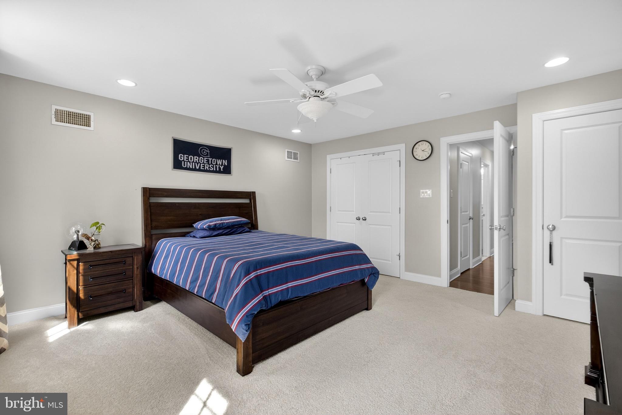 GRADUATE HOSPITAL - Residential