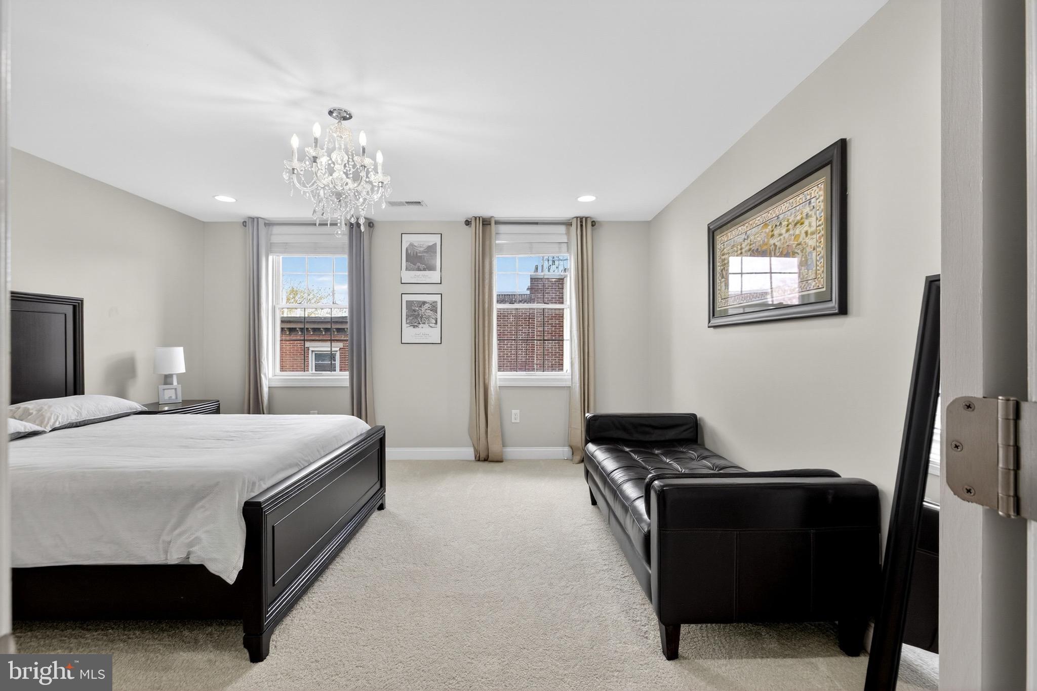 GRADUATE HOSPITAL - Residential