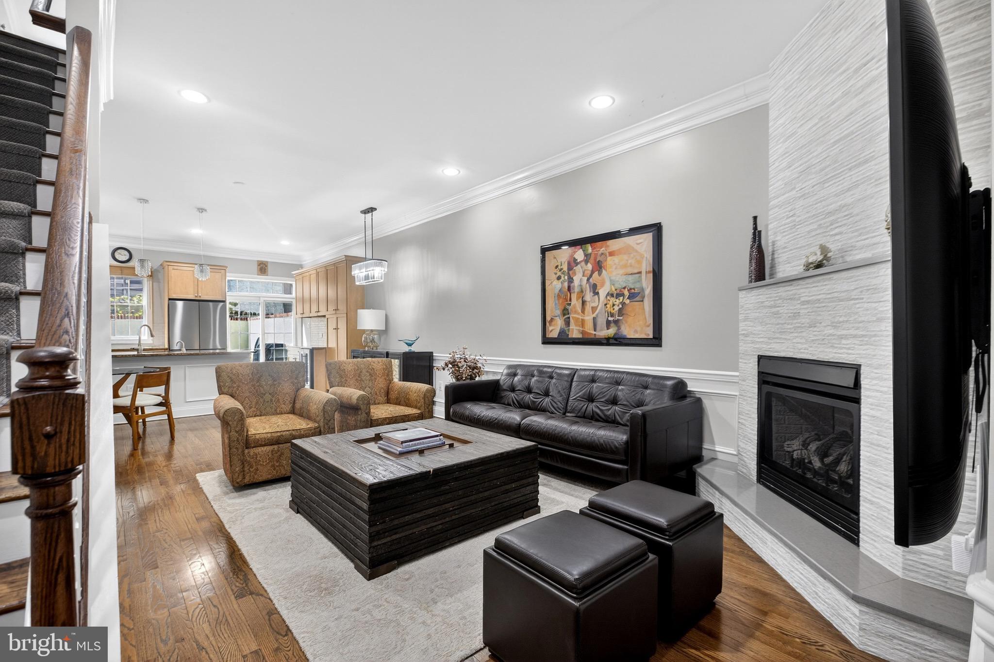 GRADUATE HOSPITAL - Residential