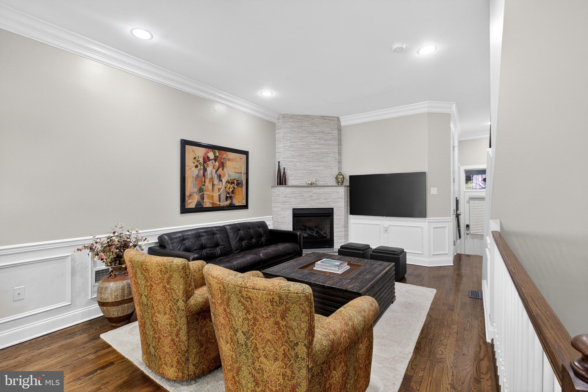 GRADUATE HOSPITAL - Residential