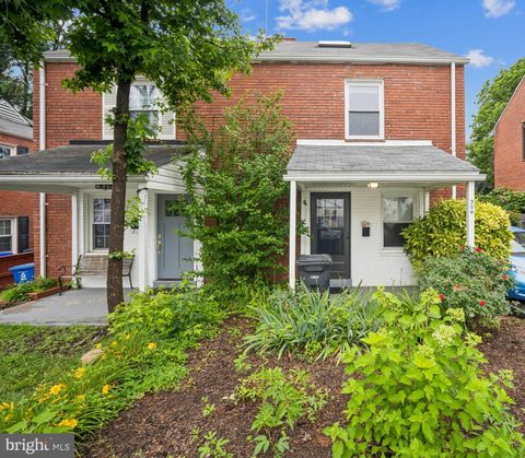 Property photo of 304 S Veitch Street, Arlington, VA 22204