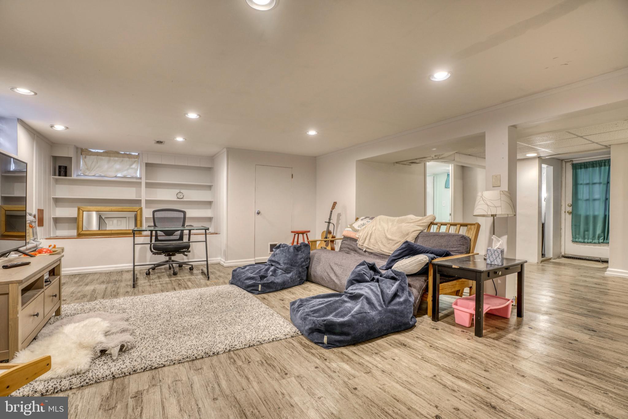 LOCH RAVEN VILLAGE - Residential