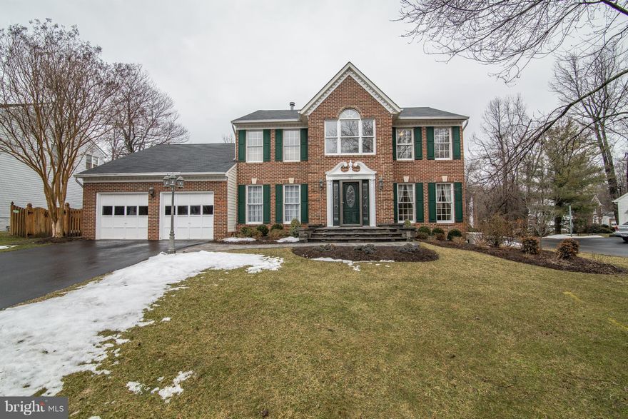 This home has it all! Meticulously maintained home located in blue ribbon Severna Park schools sits on a quiet, kid friendly cul-de-sac in Manhattan Beach. Stunning wood flooring throughout with inlaid Brazilian Cherry in family room. Picturesque yard with new 750 sq ft deck with a Trex railing system, LED lighting and a hot tub. Updated master bath, whole house generator, and media room.