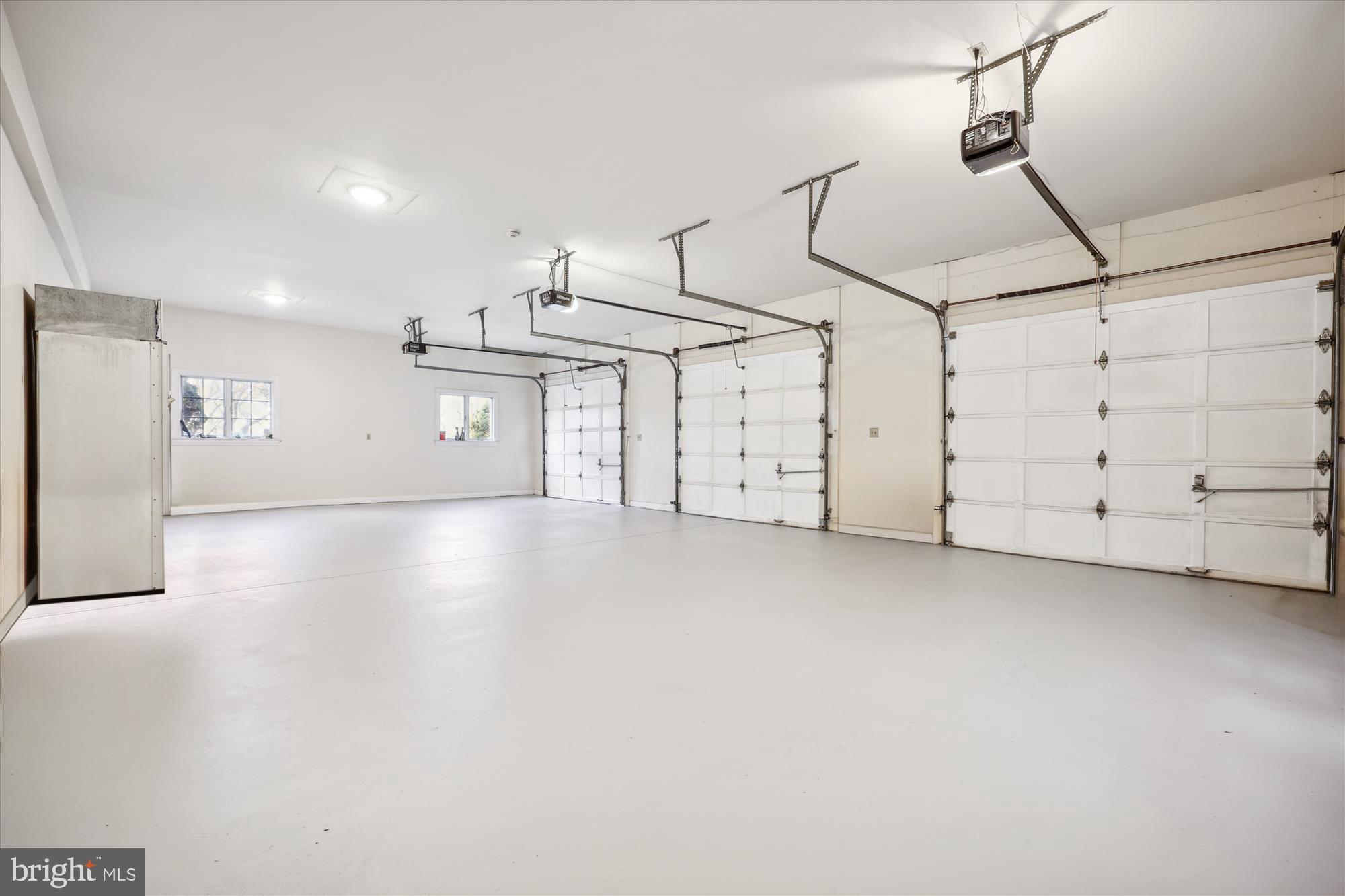 STONEY CREEK ESTATES - Residential