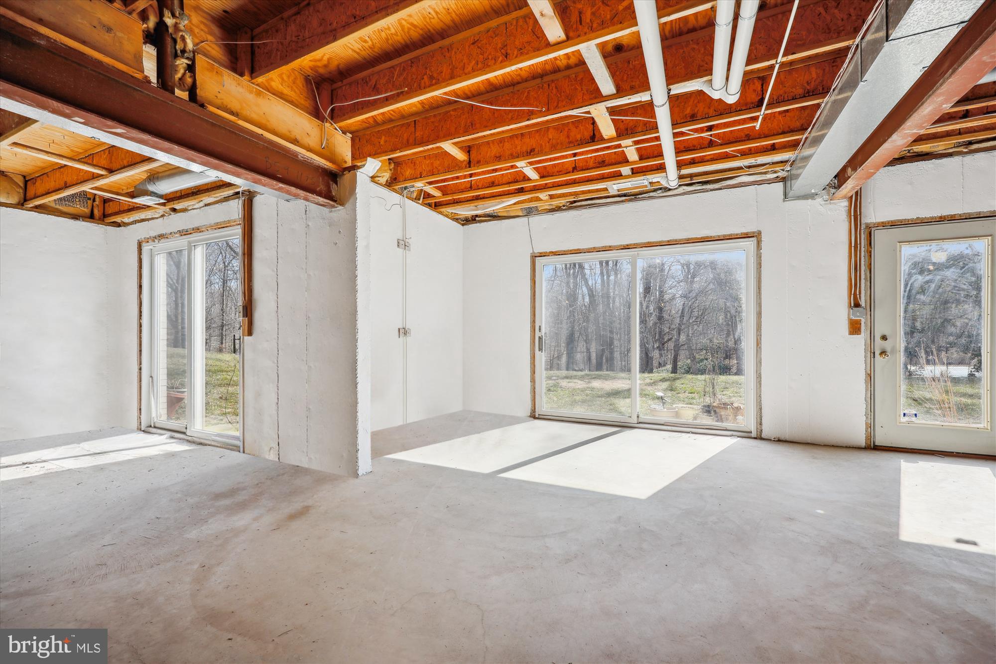 STONEY CREEK ESTATES - Residential