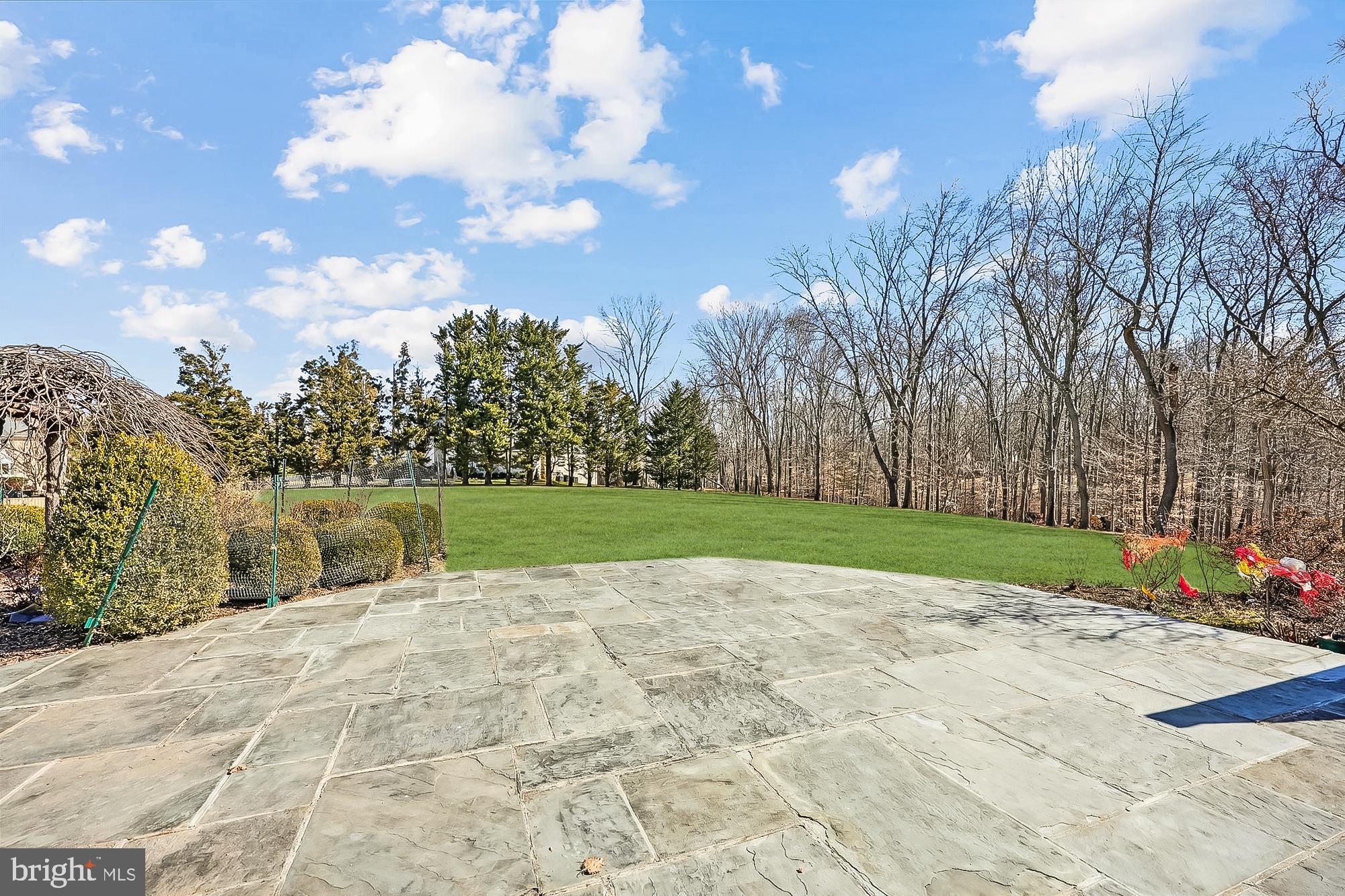 STONEY CREEK ESTATES - Residential