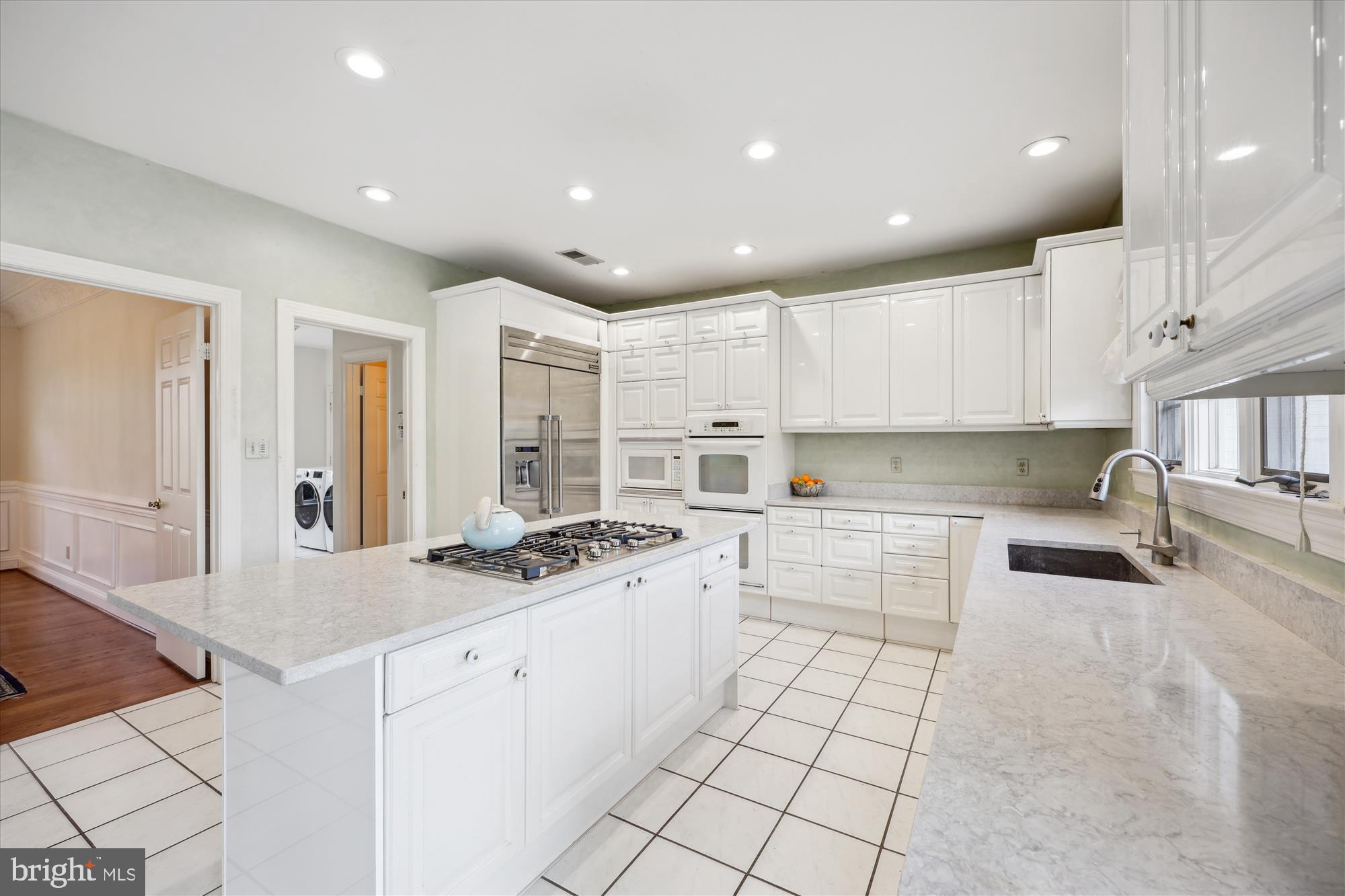 STONEY CREEK ESTATES - Residential