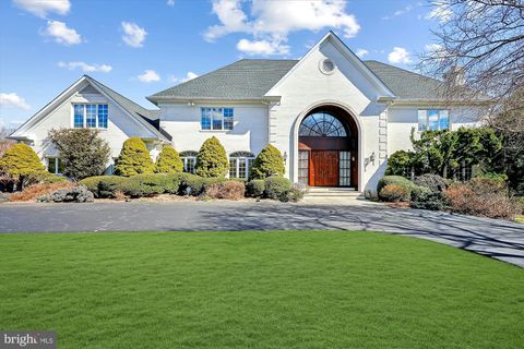 Photo of 12405 Bacall Lane, POTOMAC, MD 20854 (MLS # MDMC2167974)