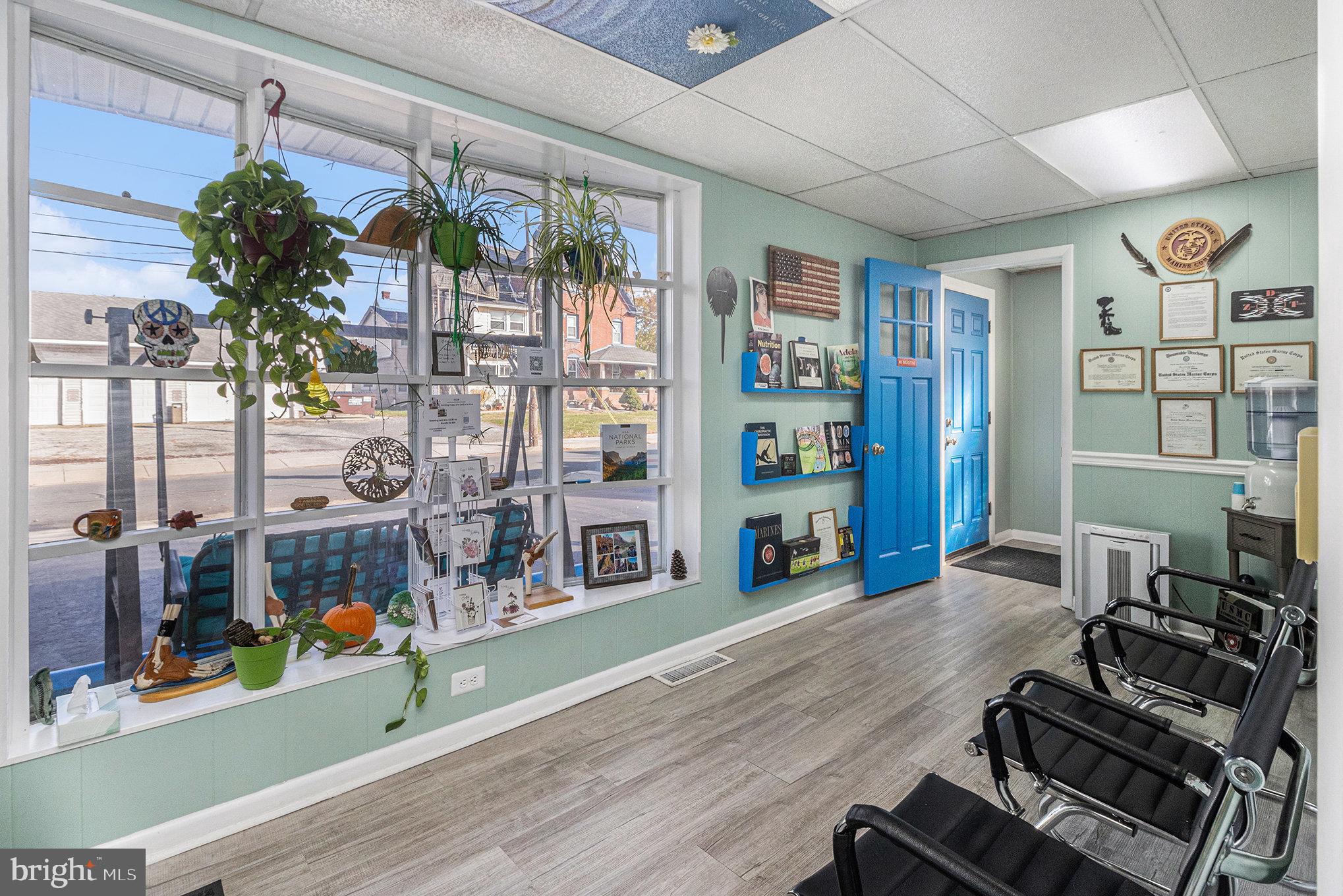 LANSDALE - Commercial Sale