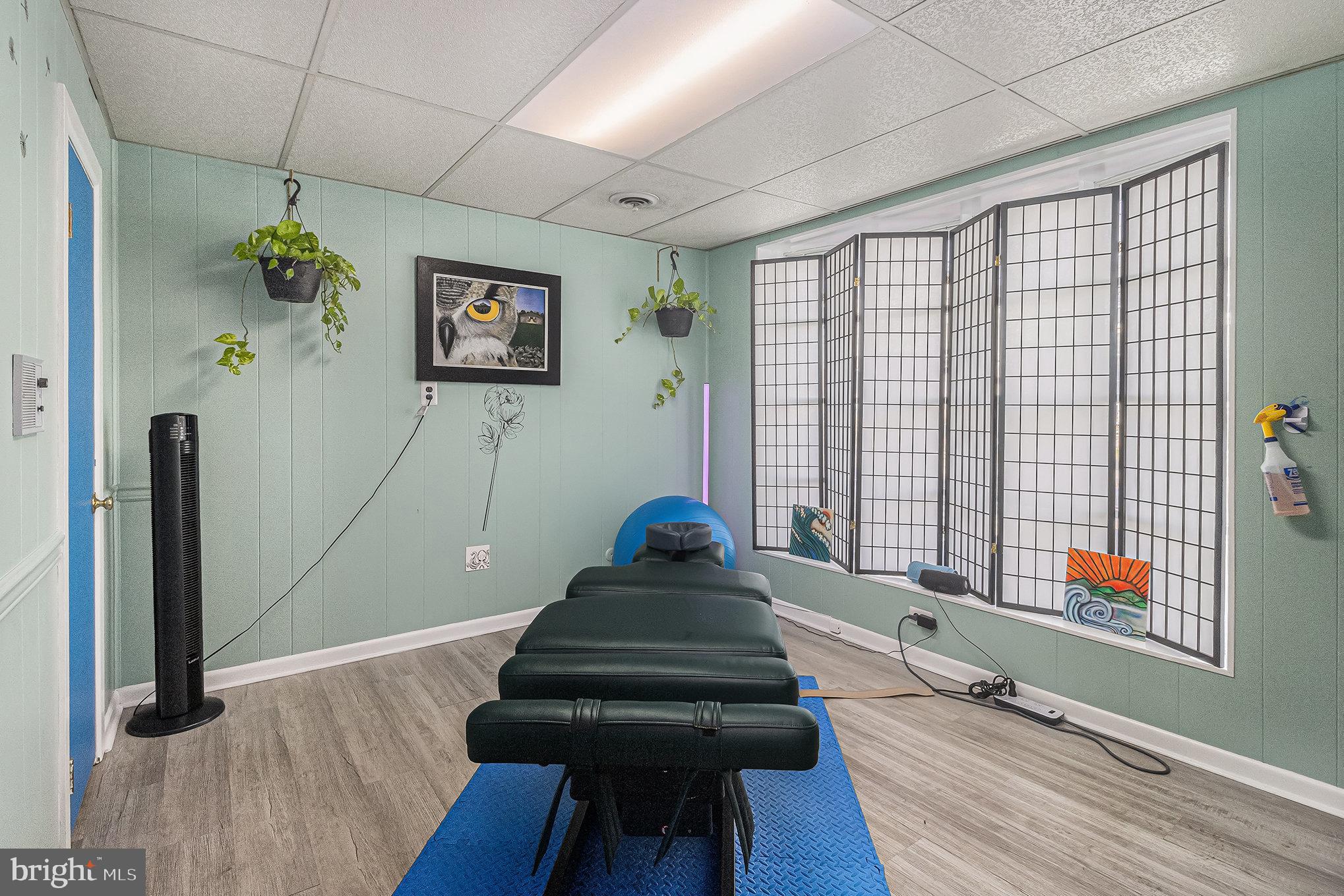 LANSDALE - Commercial Sale