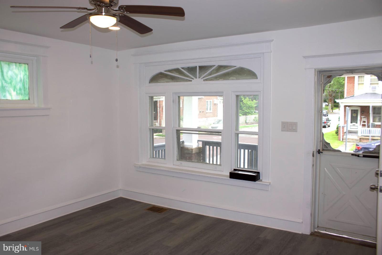 POTTSTOWN - Residential