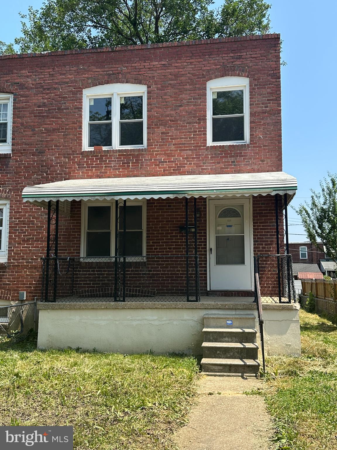HUD Owned Home, case number 241-857962. HUD Homes are sold "as is," FHA insurable with repair escrow, subject to appraisal. Exciting opportunity to own this solid brick end of the group townhome in the neighborhood of Ritchie Heights! Upon entering the home, you will be welcomed with a large living room, a full bath and a nice sized kitchen with wood cabinets and appliances. The upper level features two spacious bedrooms and a full bath with soaking tub. Enjoy the outdoor activities in the fenced backyard or relax on the front porch with nice view of the street. Home is located near schools, parks and eighteen minutes travel to
BWI Airport.